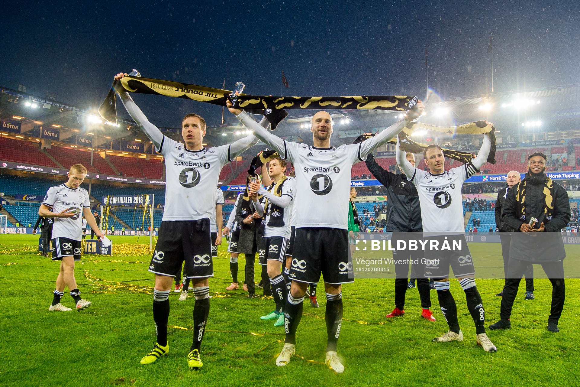 Anders Konradsen and Tore Reginiussen of Rosenborg celebrate