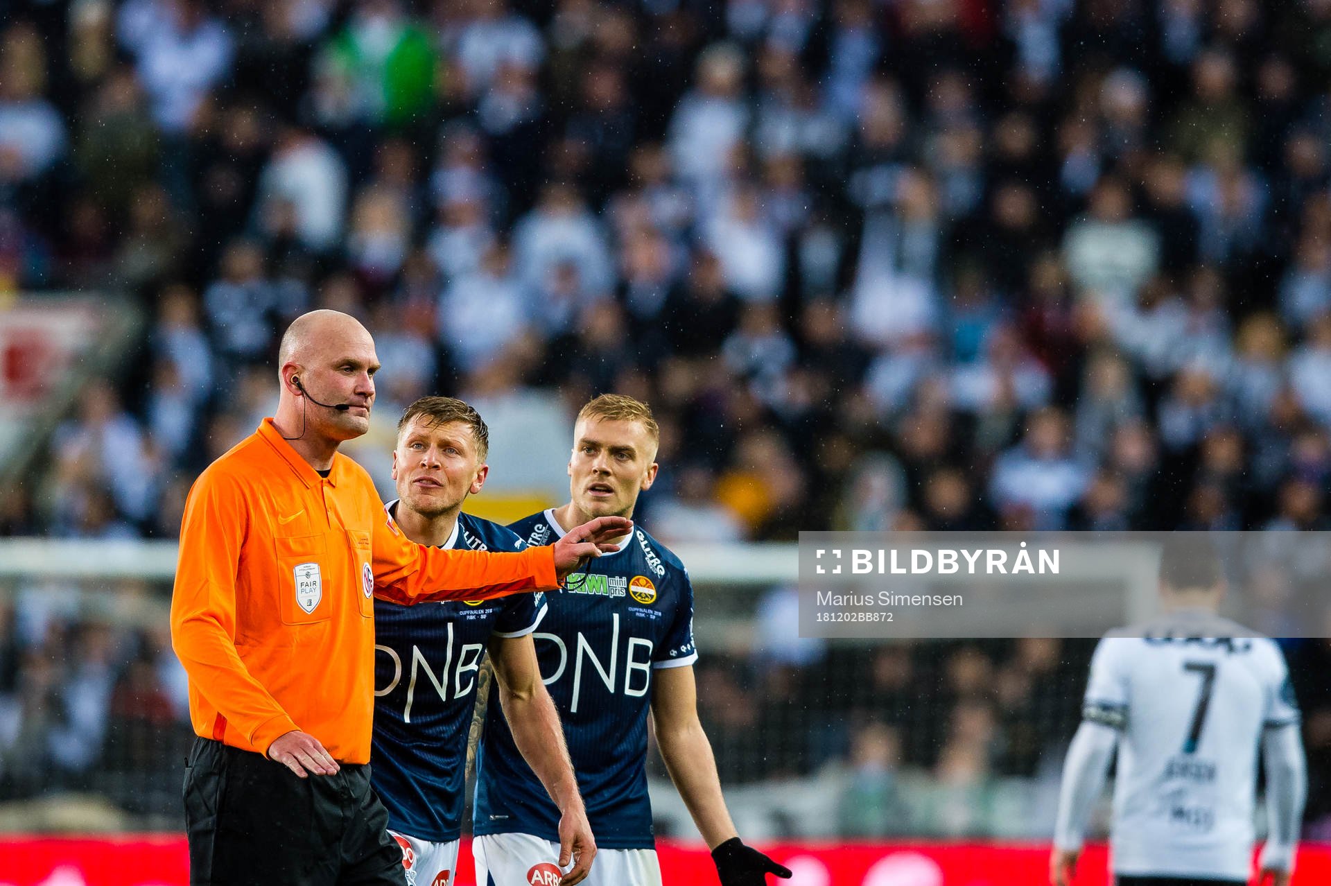 Trond Ivar Døvle, referee, Jonathan Parr and Eirik Ulland