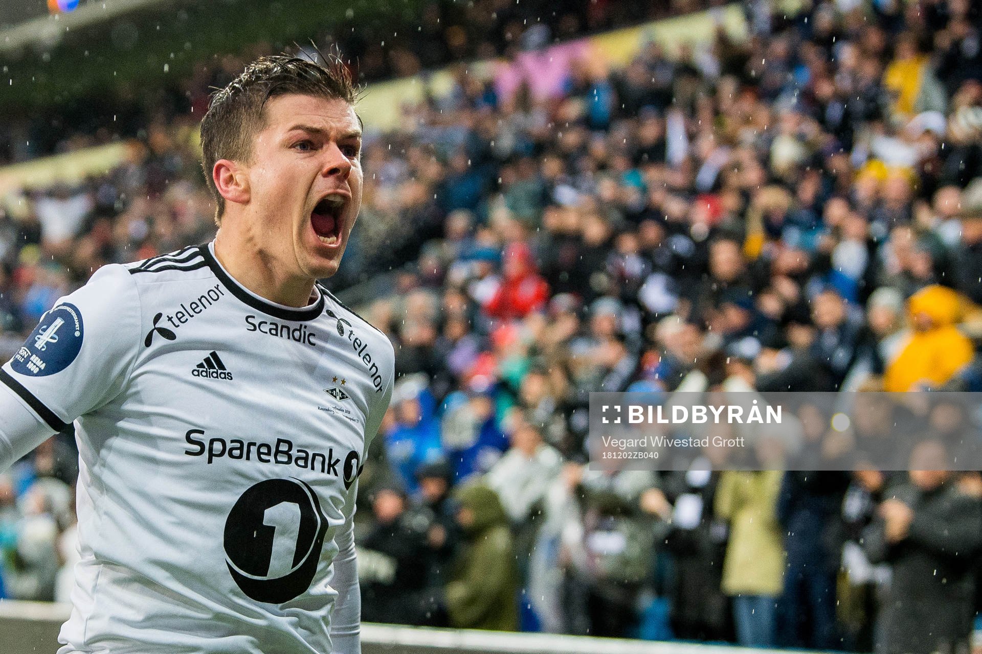 Pål André Helland of Rosenborg celebrates the 3-1 goal