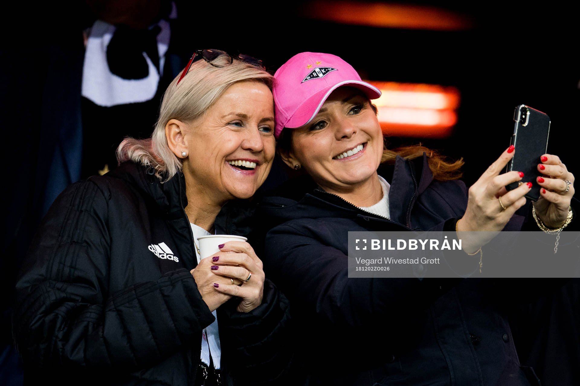 Tove Moe Dyrhaug, managing director at Rosenborg BK, and Linda Hofstad Helleland, minister of culture, in the stands ahead of the cup final between Rosenborg and Strømsgodset on December 2, 2018 in Oslo.