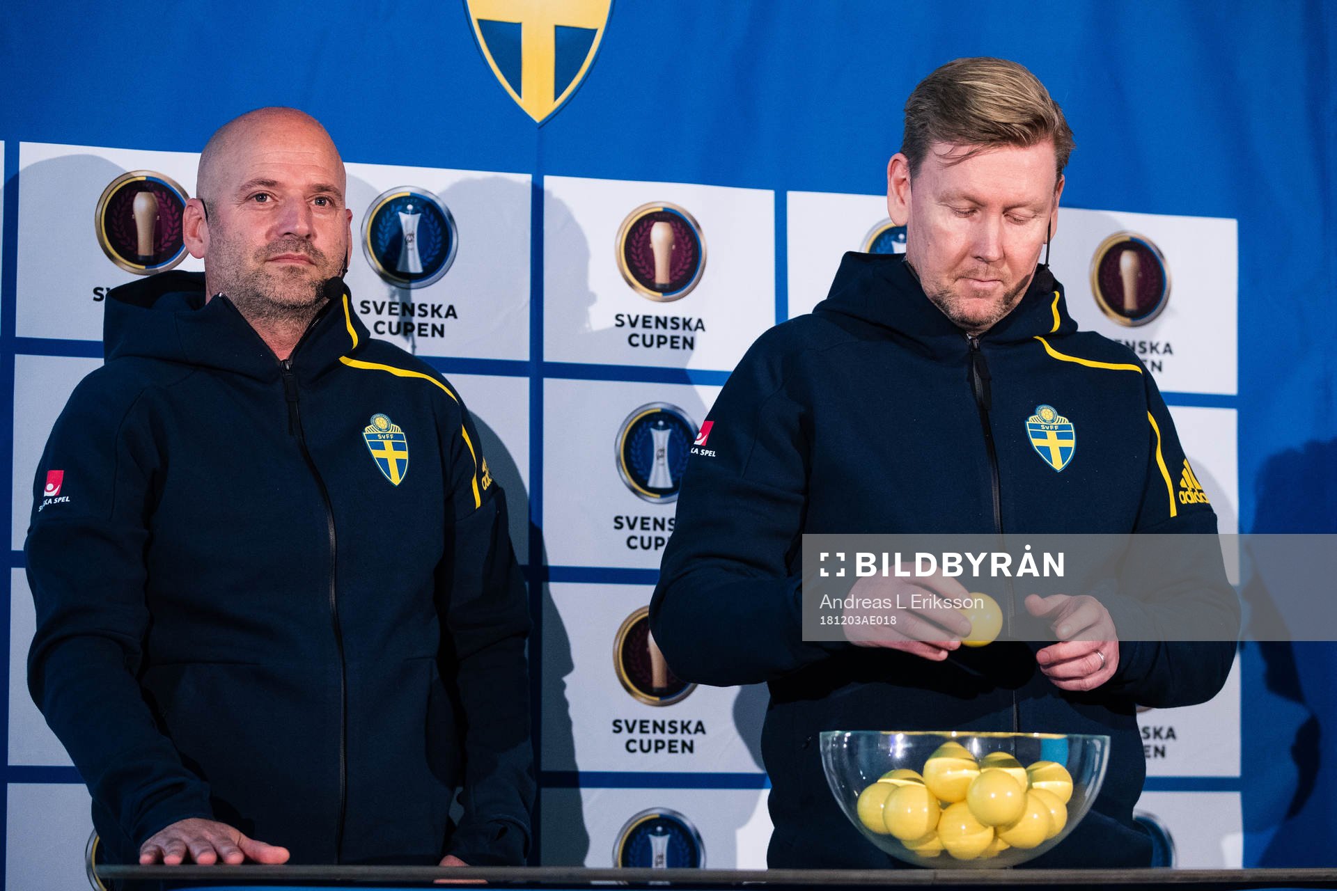 Sveriges assisterande förbundskapter Magnus Wikman och