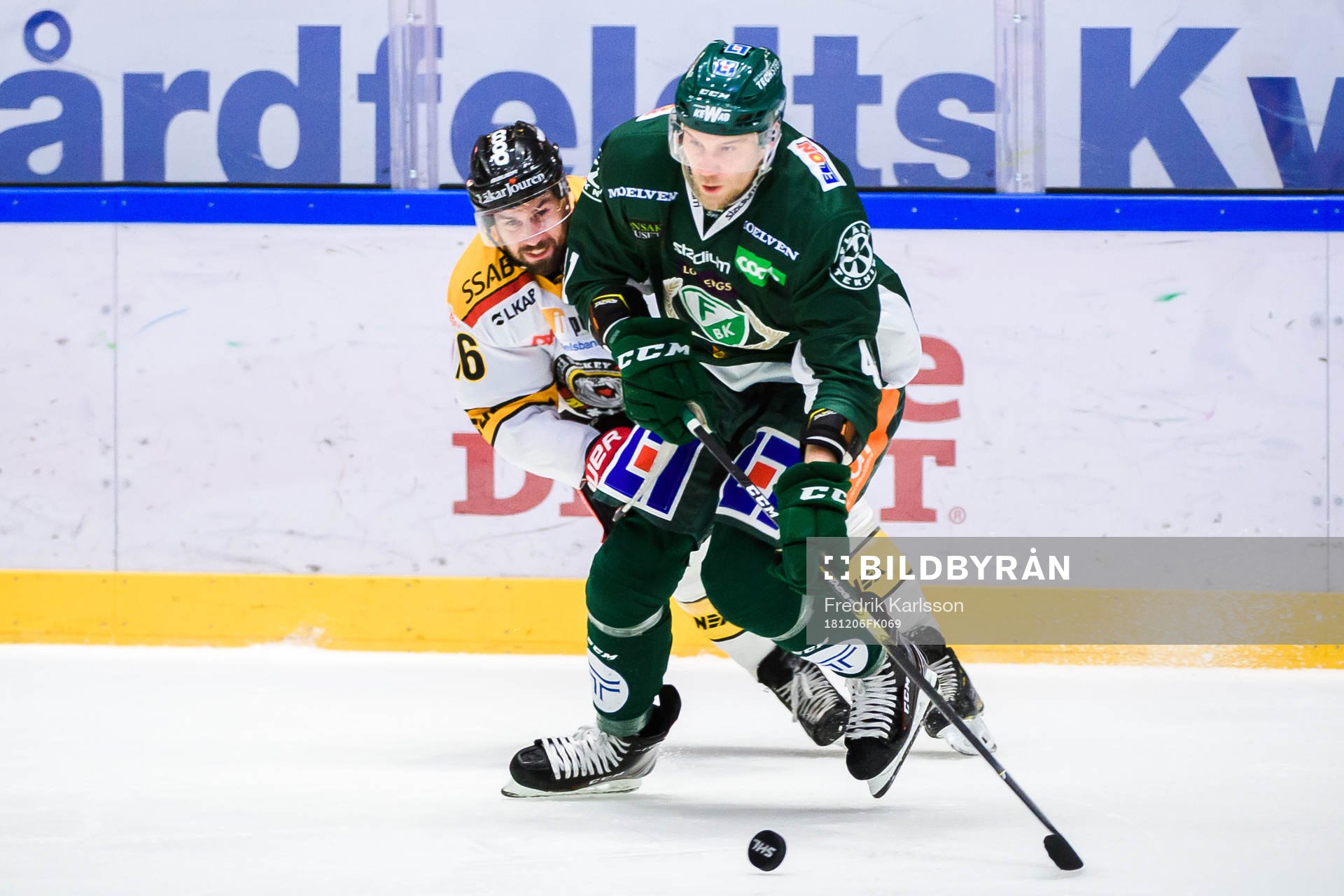 Luleås Niklas Olausson och Färjestads Ilari Melart