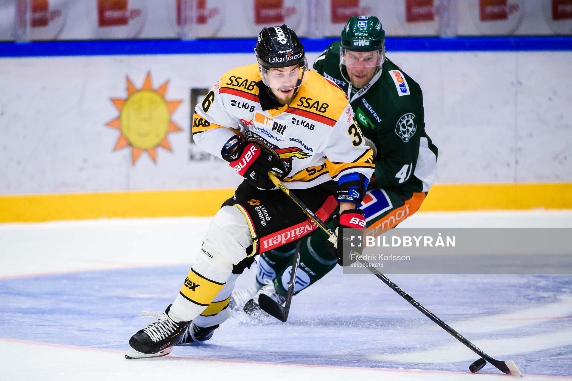 Luleås Emil Larsson och Färjestads Ilari Melart