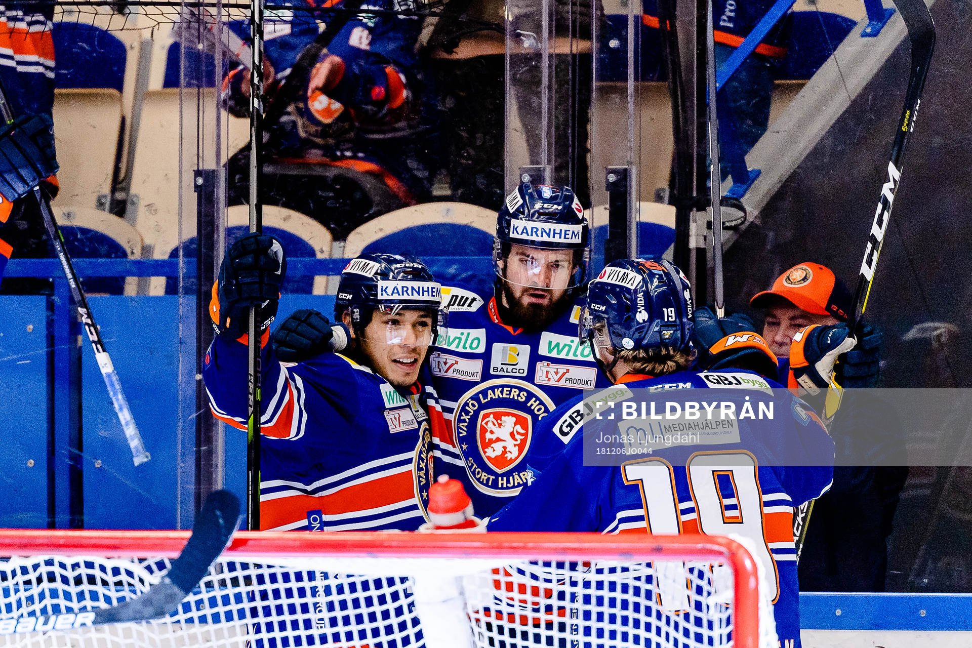 Växjös Austin Ortega och Roman Horak jublar
