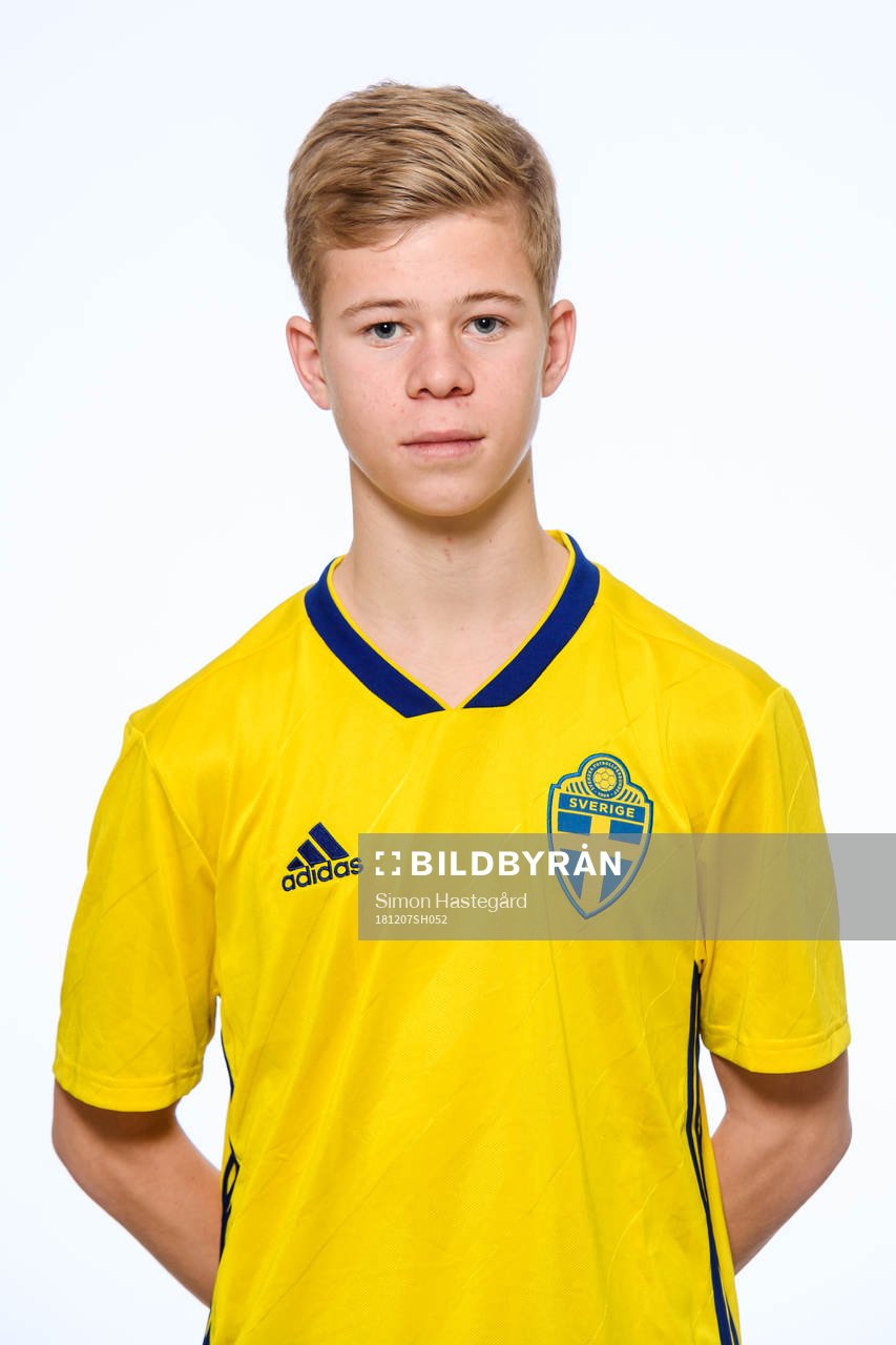 Filip Gustafsson i P16-landslaget