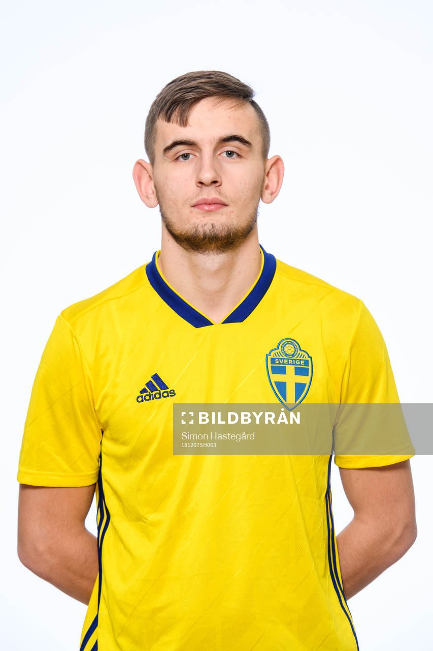 Erion Sadiku i P16-landslaget