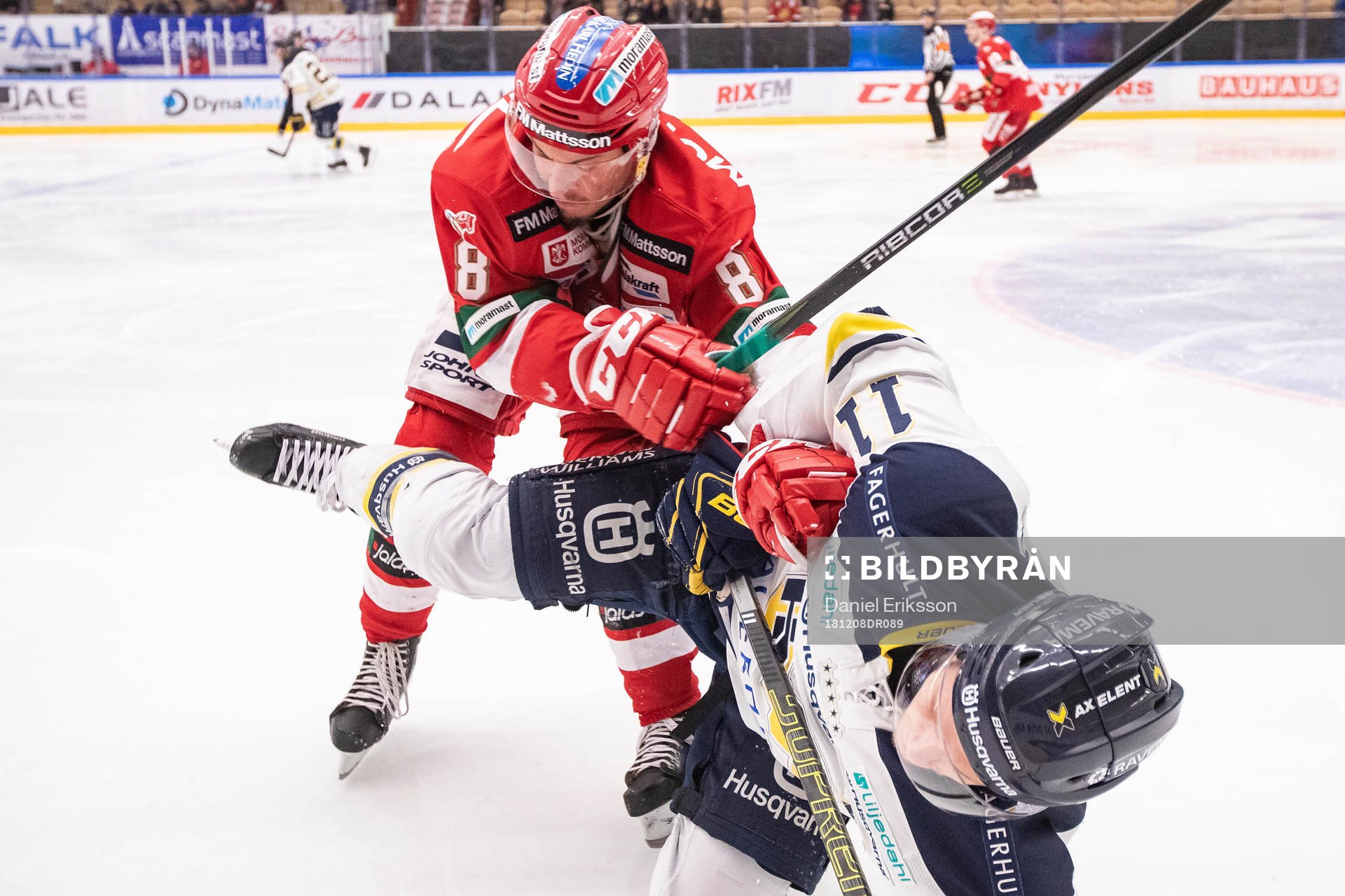s Simon Önerud