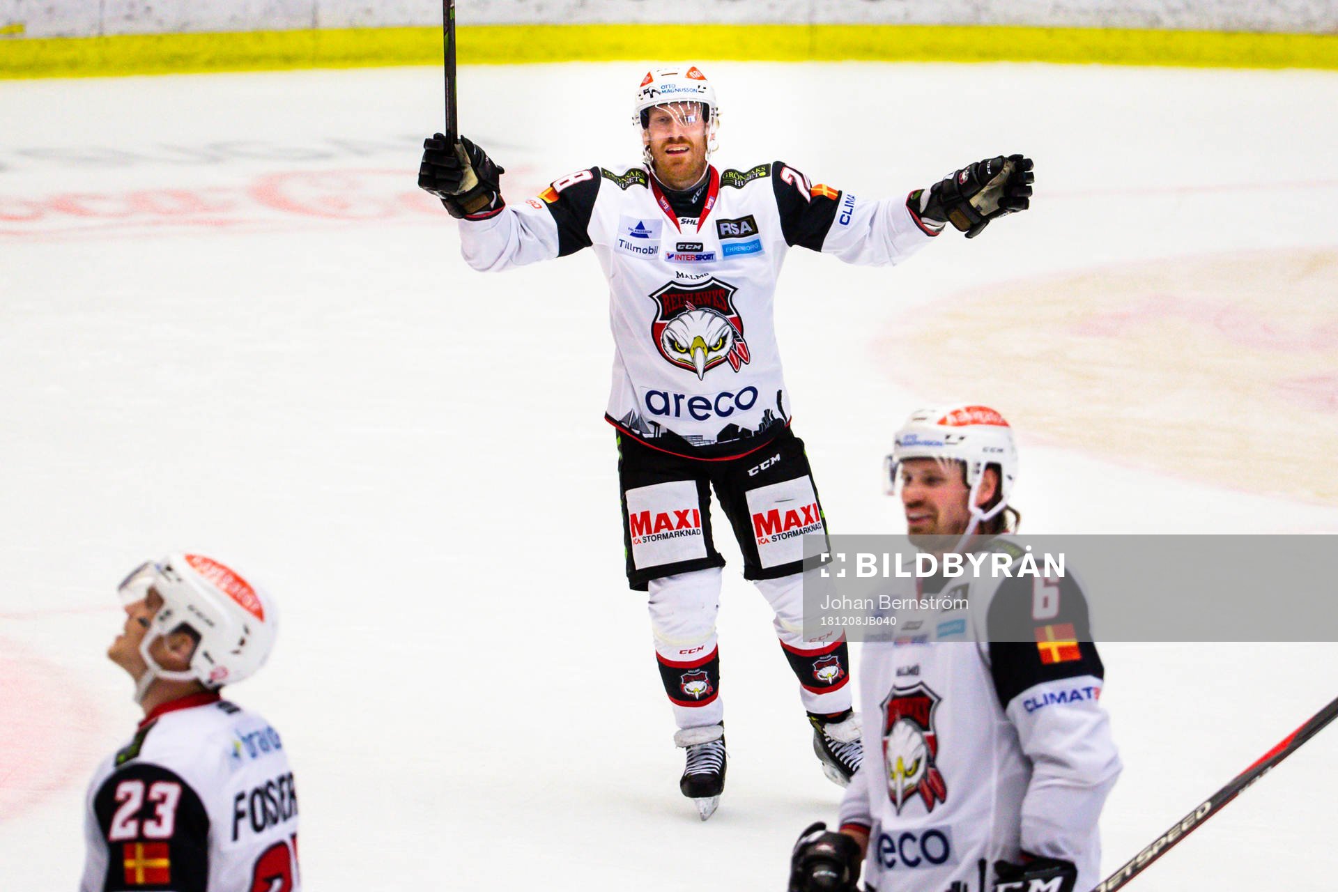 Malmö Redhawks Jens Olsson jublar