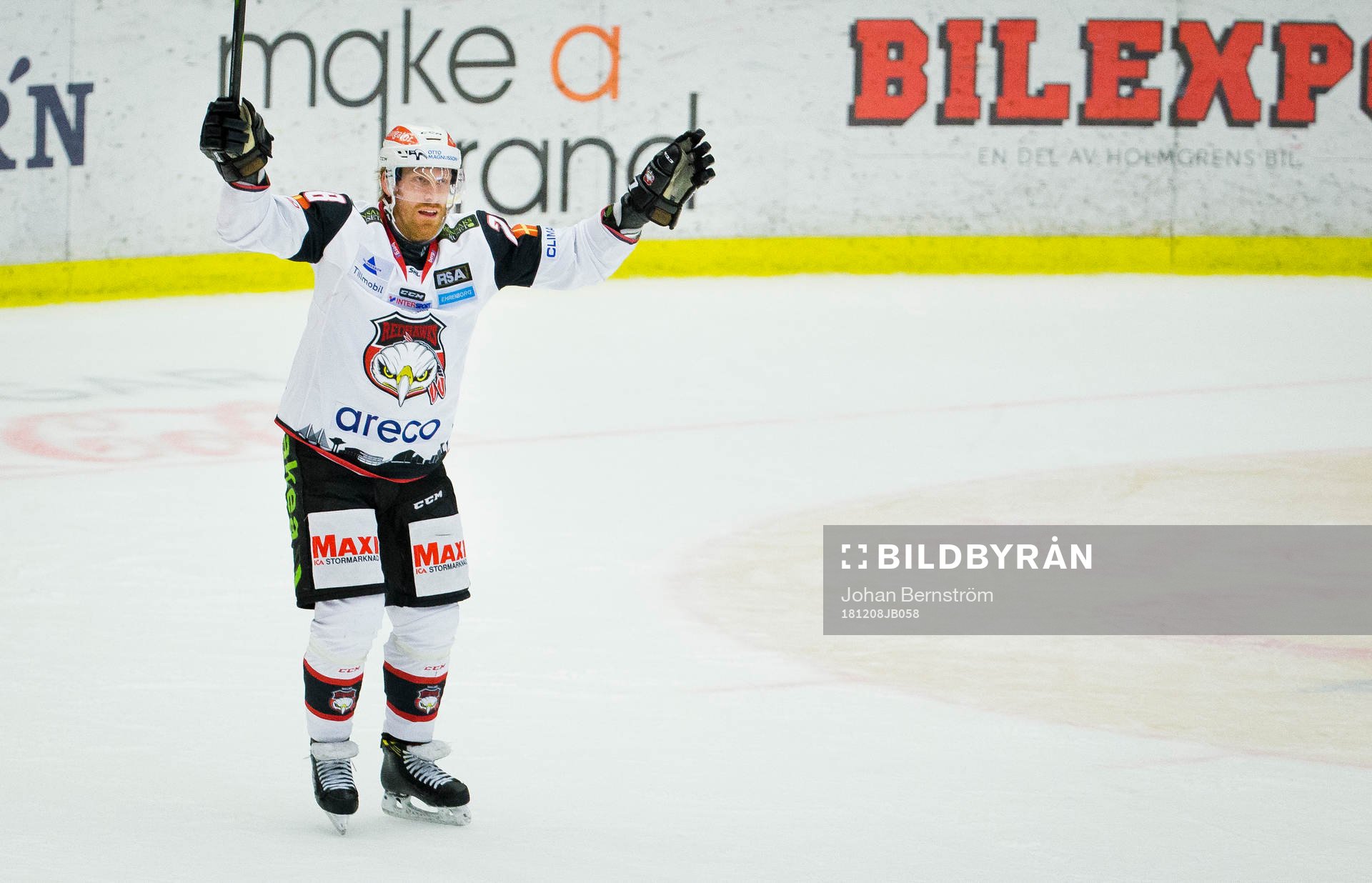Malmö Redhawks Jens Olsson jublar vid 1-3 målet