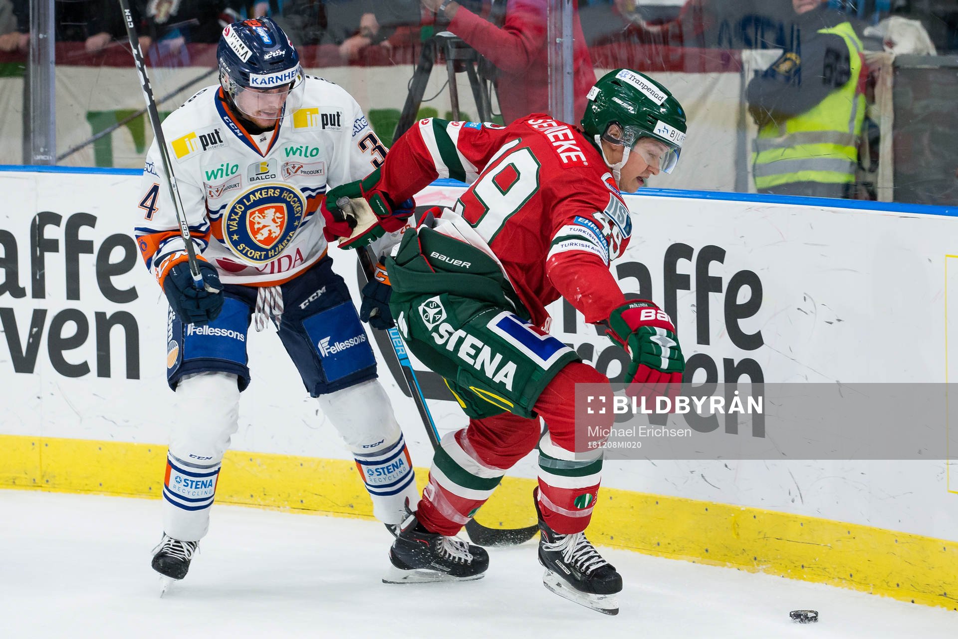 Växjös Niclas Burström och Frölundas Rhett Rakhshani