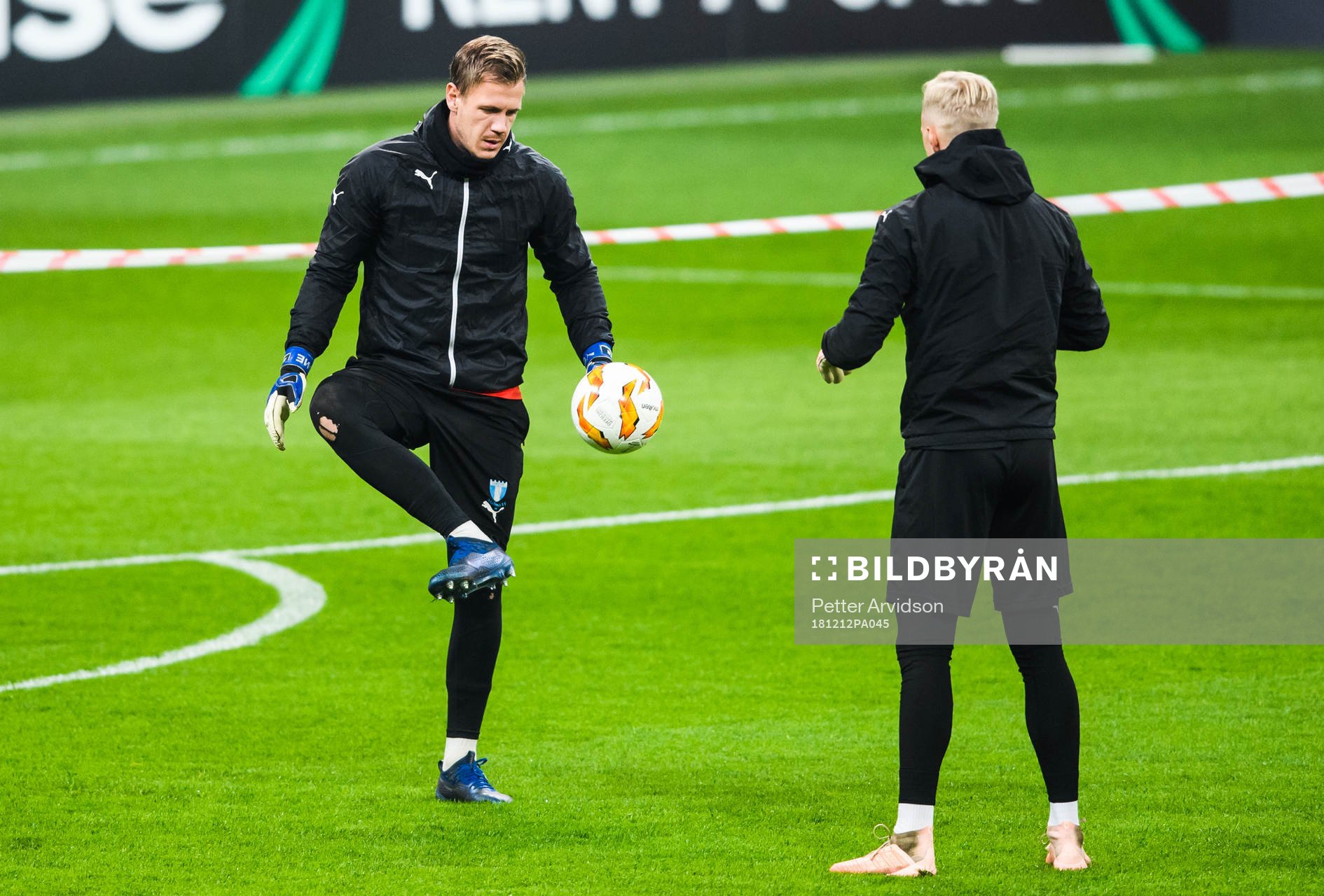 Goalkeeper Johan Dahlin of Malmö FF