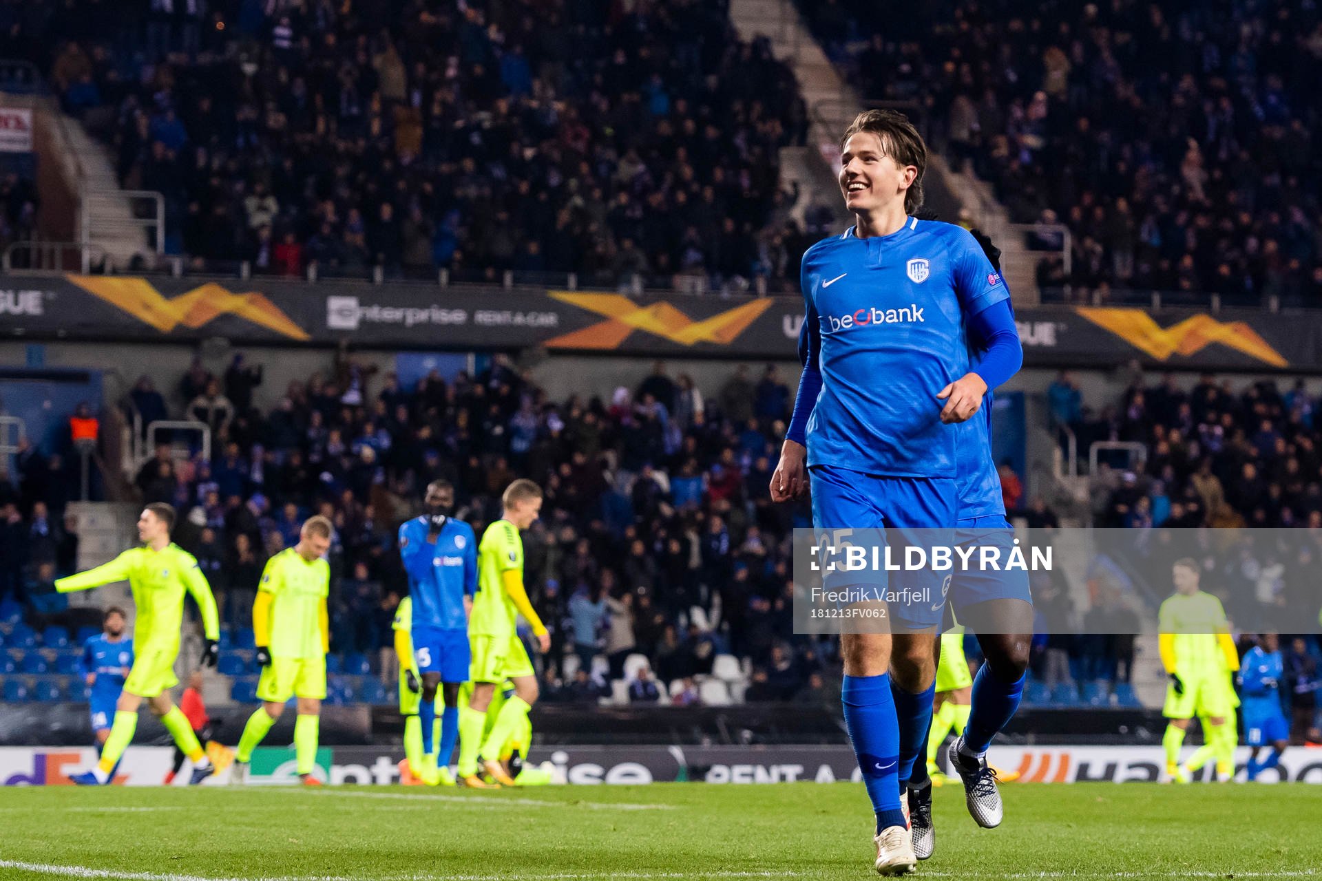 Sander Berge of Genk celebrates