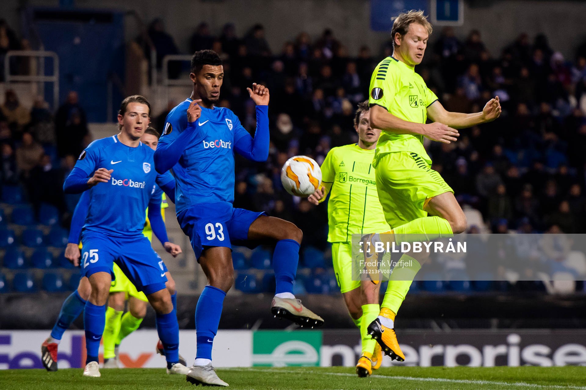 Sander Berge, Zinho Gano of Genk and Matti Lund Nielsen of Sarpsborg 08 during the Europa League group stage match between Genk and Sarpsborg 08 on December 13, 2018 in Genk.
