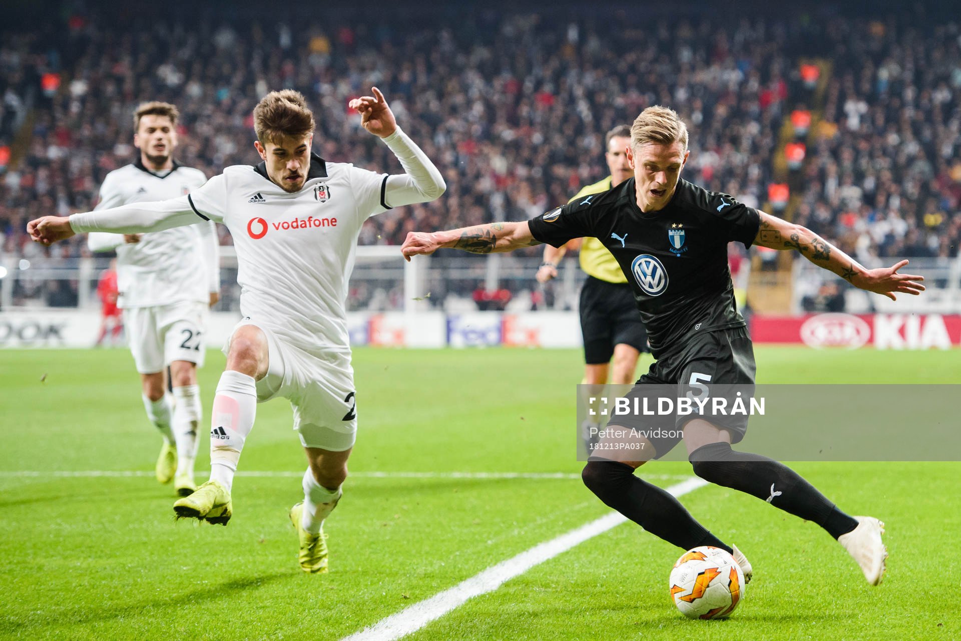 Sören Rieks of Malmö FF and Dorukhan Toköz of Besiktas