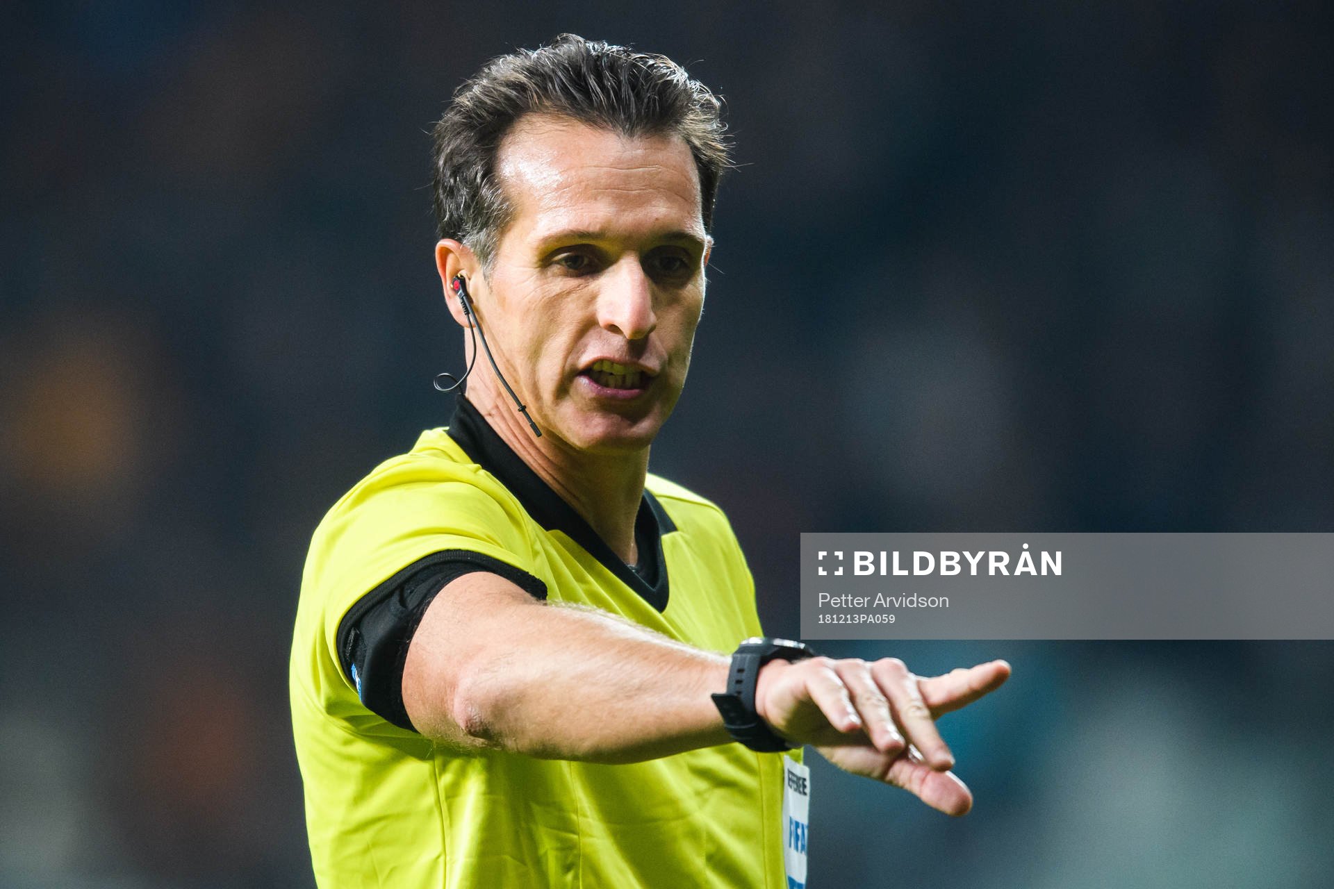 Referee