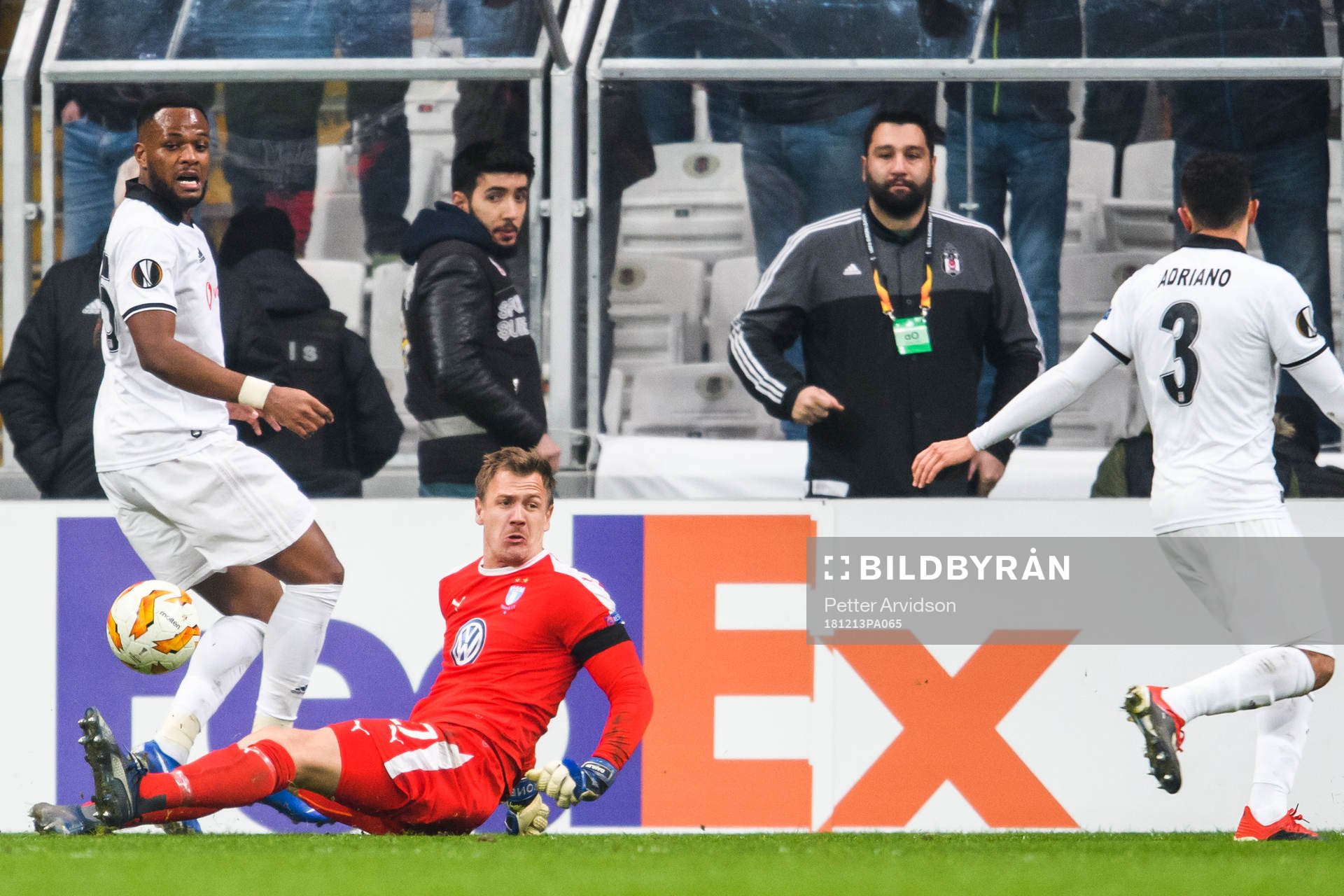 Cyle Larin and Adriano Correia of Besiktas and goalkeeper Johan Dahlin of Malmö FF during the Europa league match between Besiktas and Malmö FF on December 13, 2018 in Istanbul.