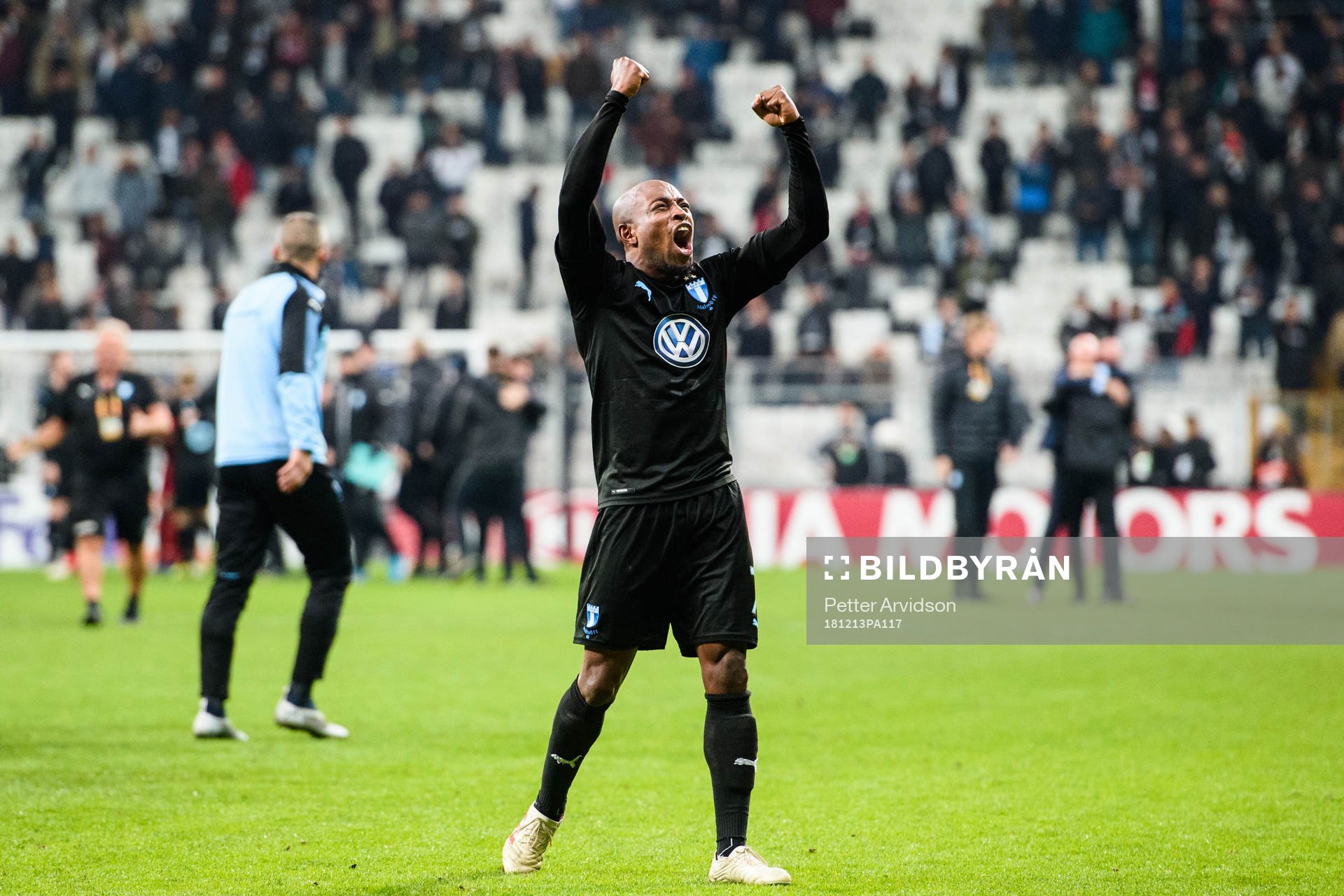 Fouad Bachirou of Malmö FF celebrates