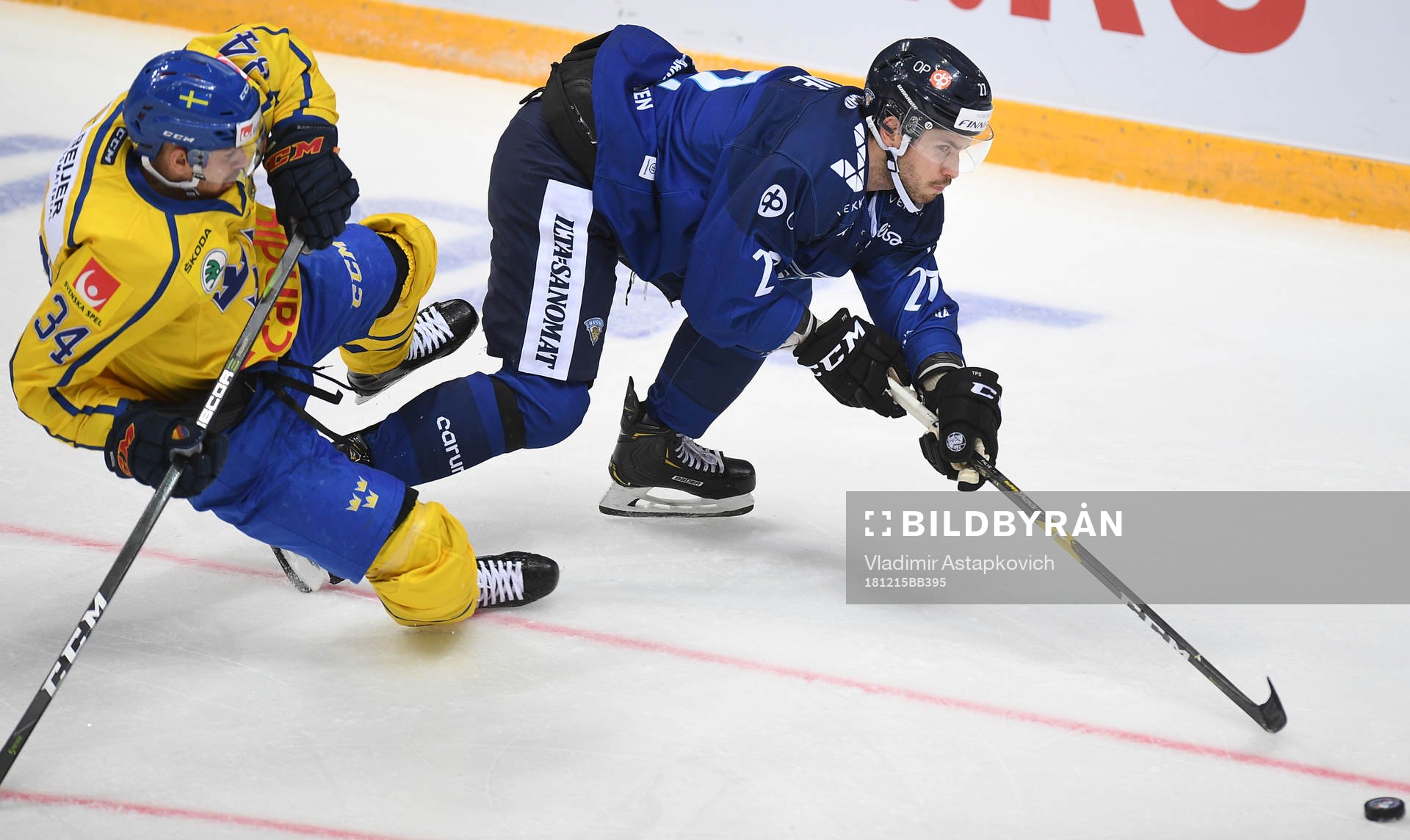 Sweden'sDaniel Brodin, left, and Finland's Jesse Virtanen