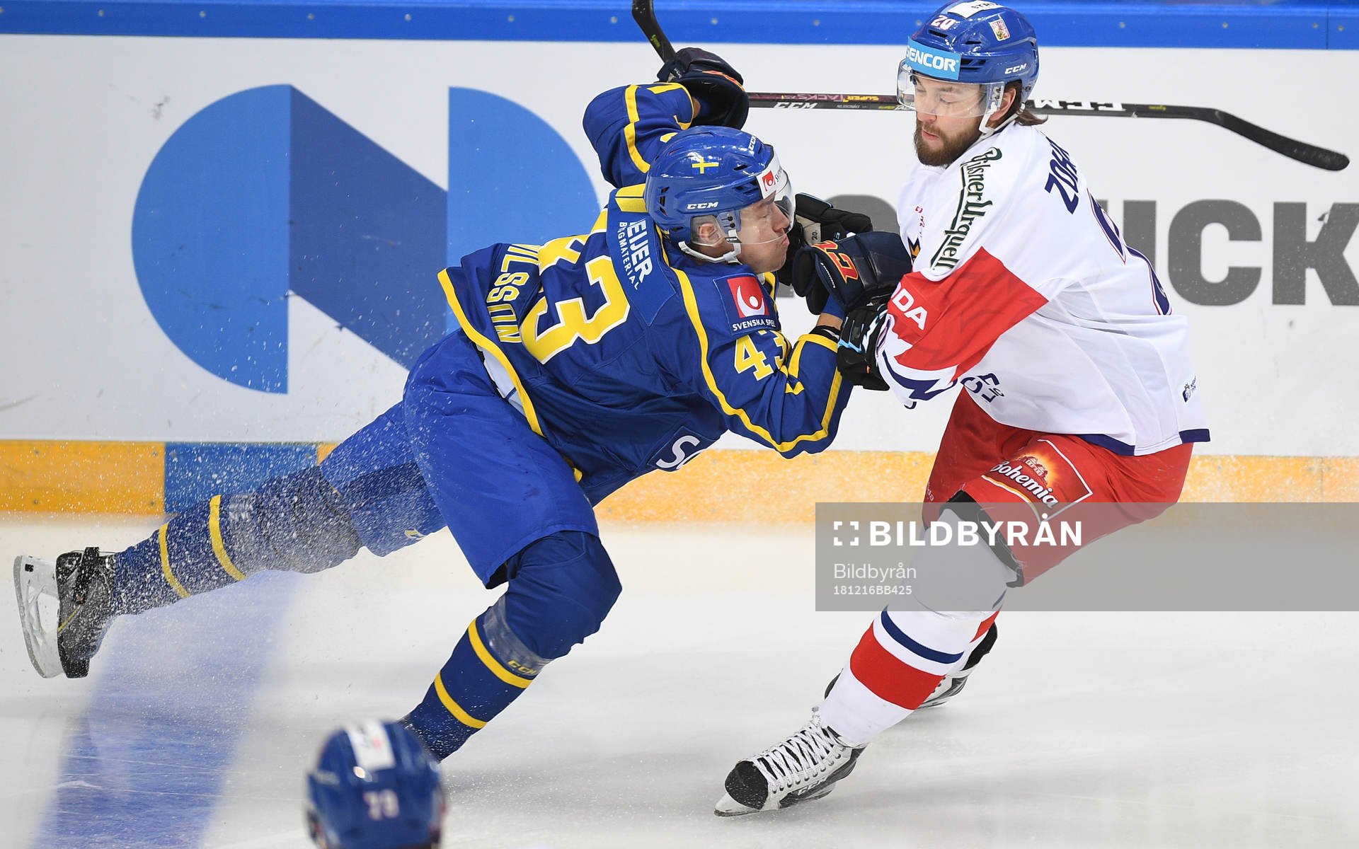 Czech Republic's Hynek Zohorna, right, holds Sweden's Tom