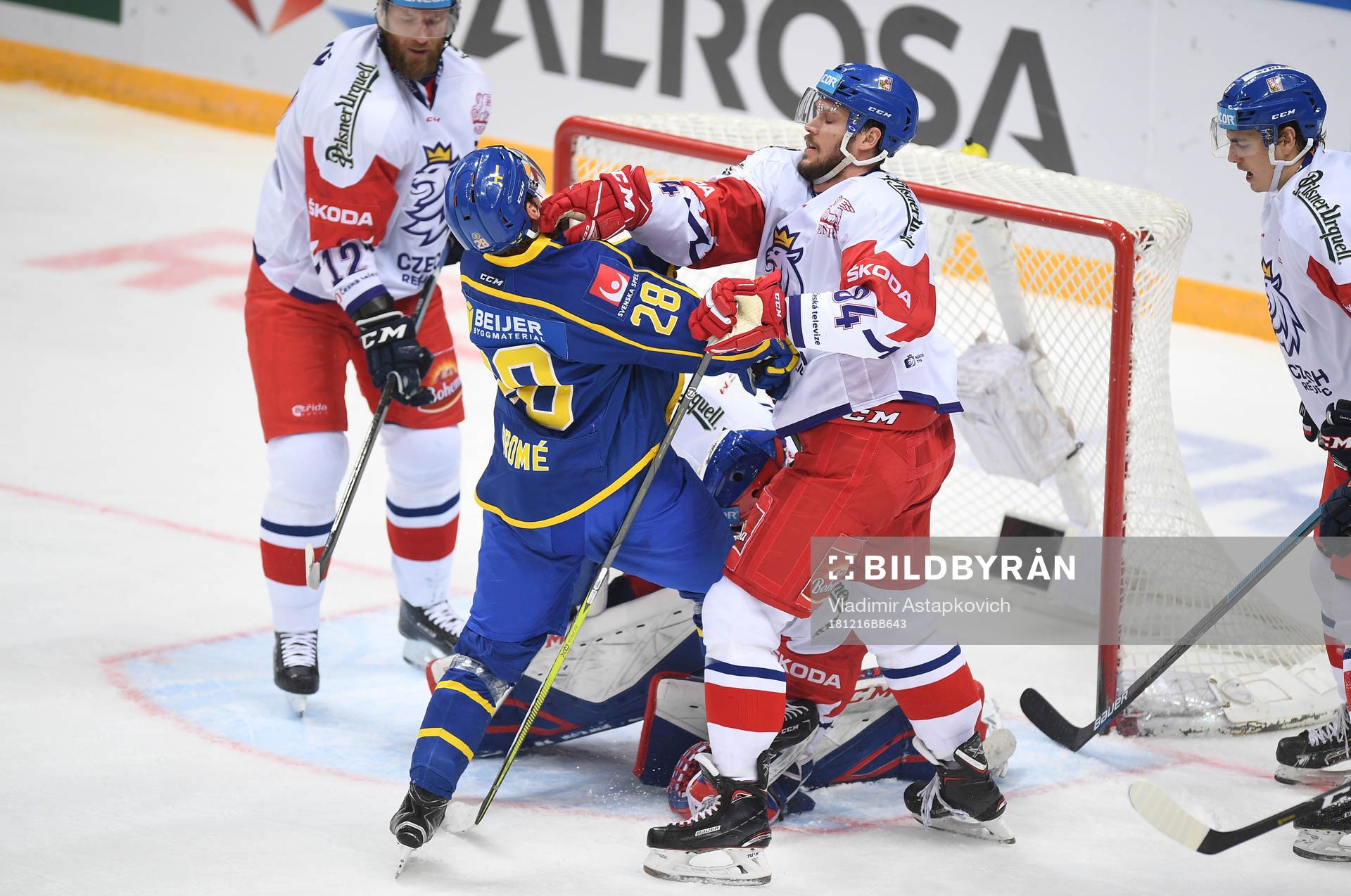 Sweden's Mathias Brome, left, fights with Czech Republic's