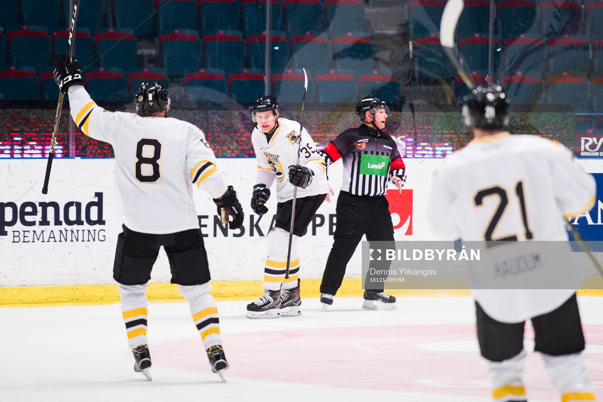 Panterns Martin Janohls jublar