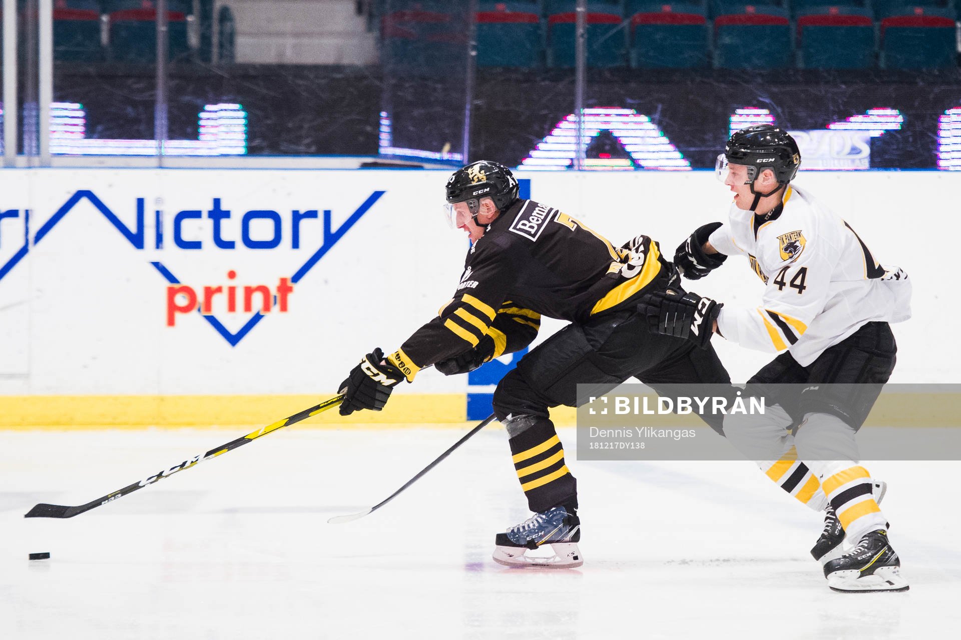 s Filip Windlert och Panterns Erik Nyström