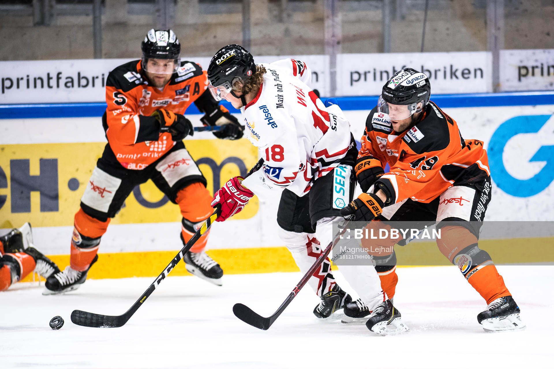 Vita Hästens Marcus Fornell   och Karlskronas Niklas