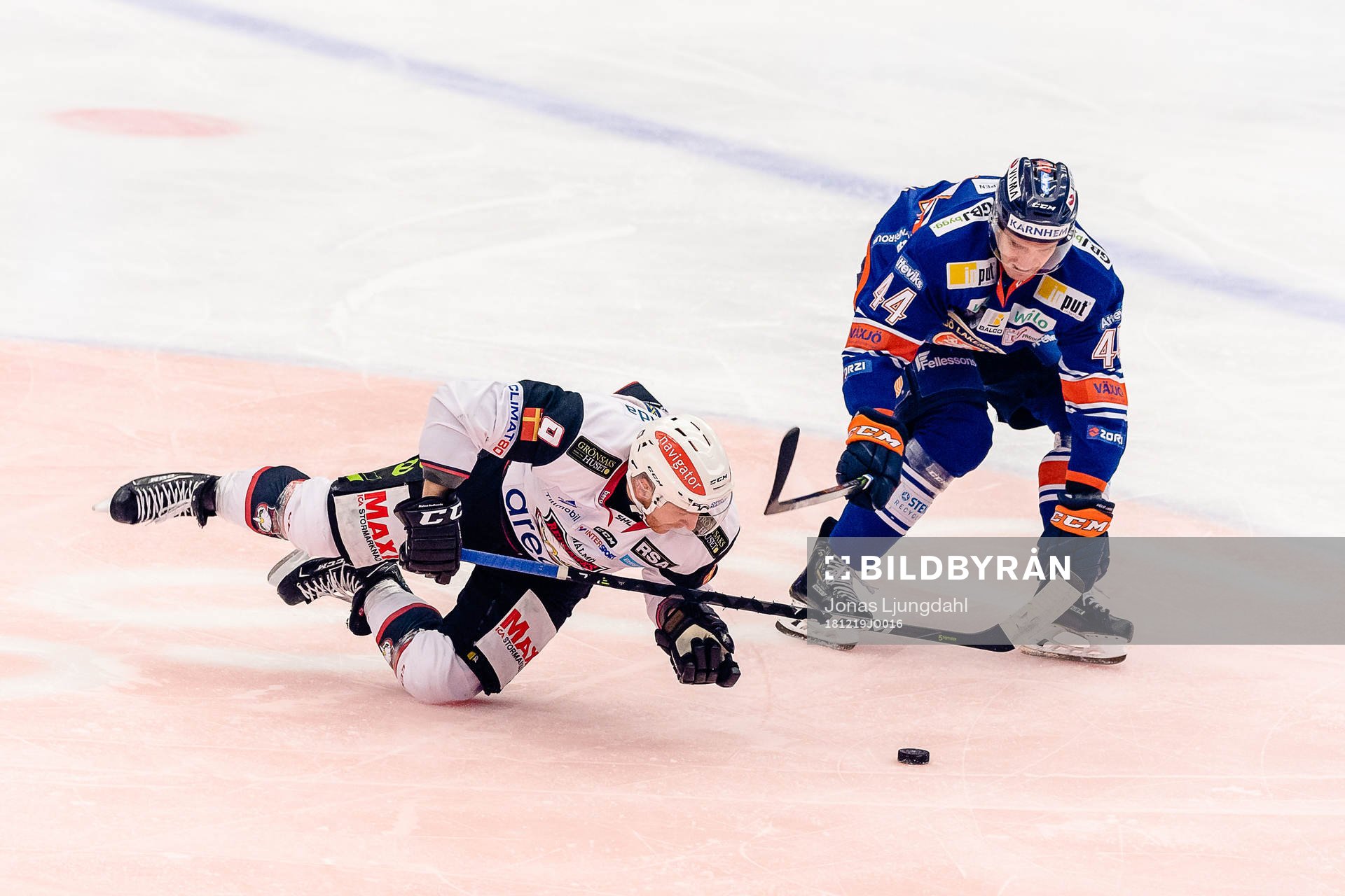 Malmö Redhawks Frederik Storm faller