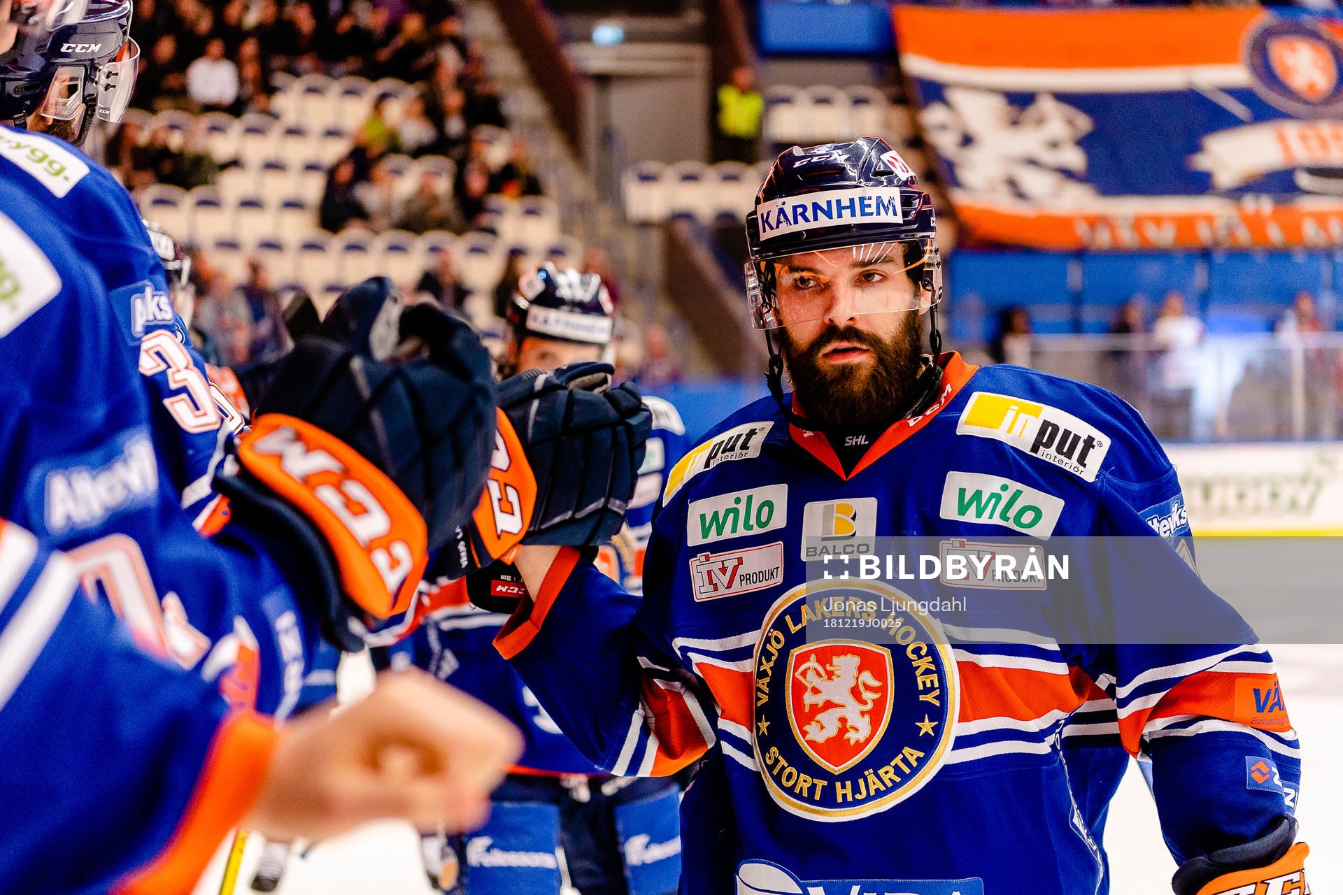 Växjös Linus Fröberg jublar