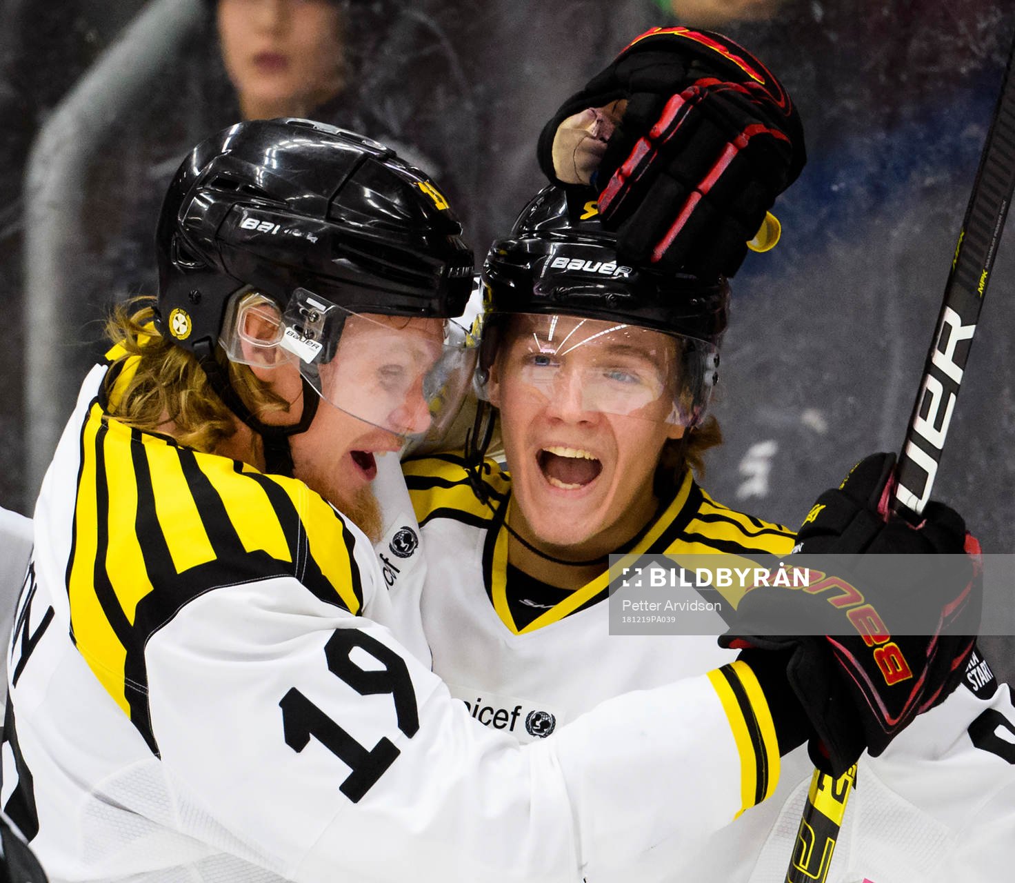 Brynäs Jesper Boqvist jublar med Ludvig Nilsson