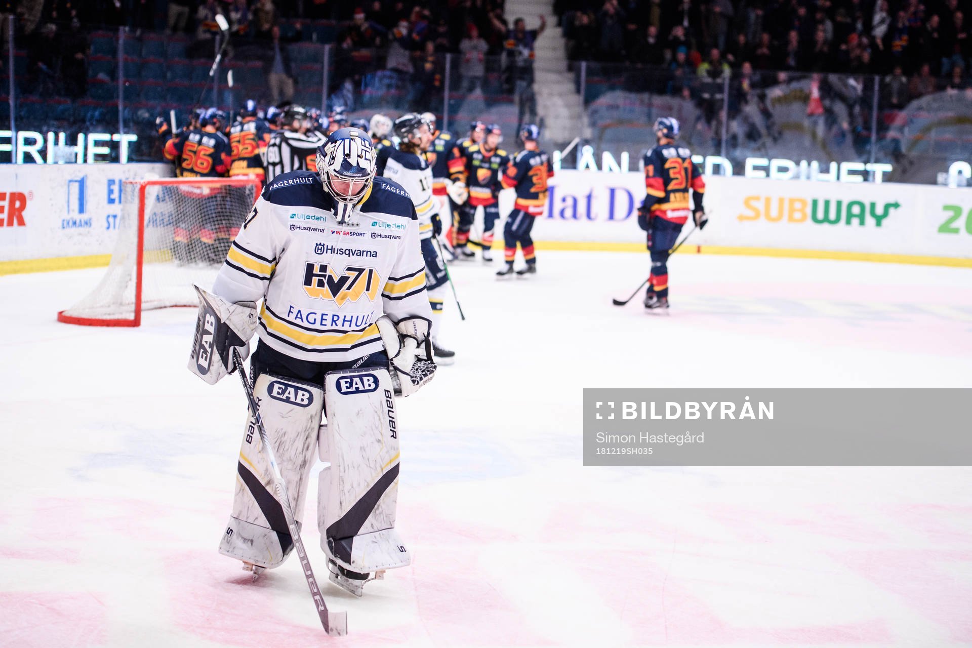 s målvakt Jonas Gunnarsson deppar