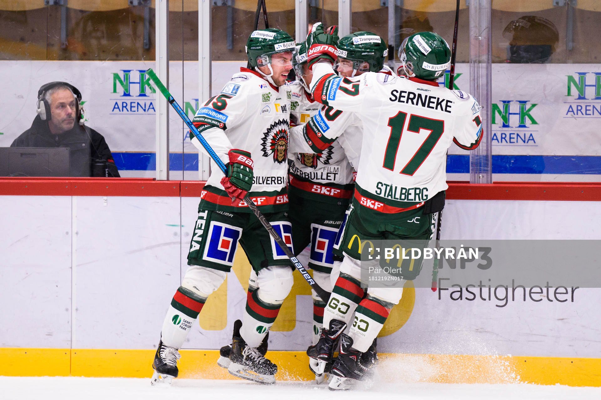 Frölundas spelar jublar