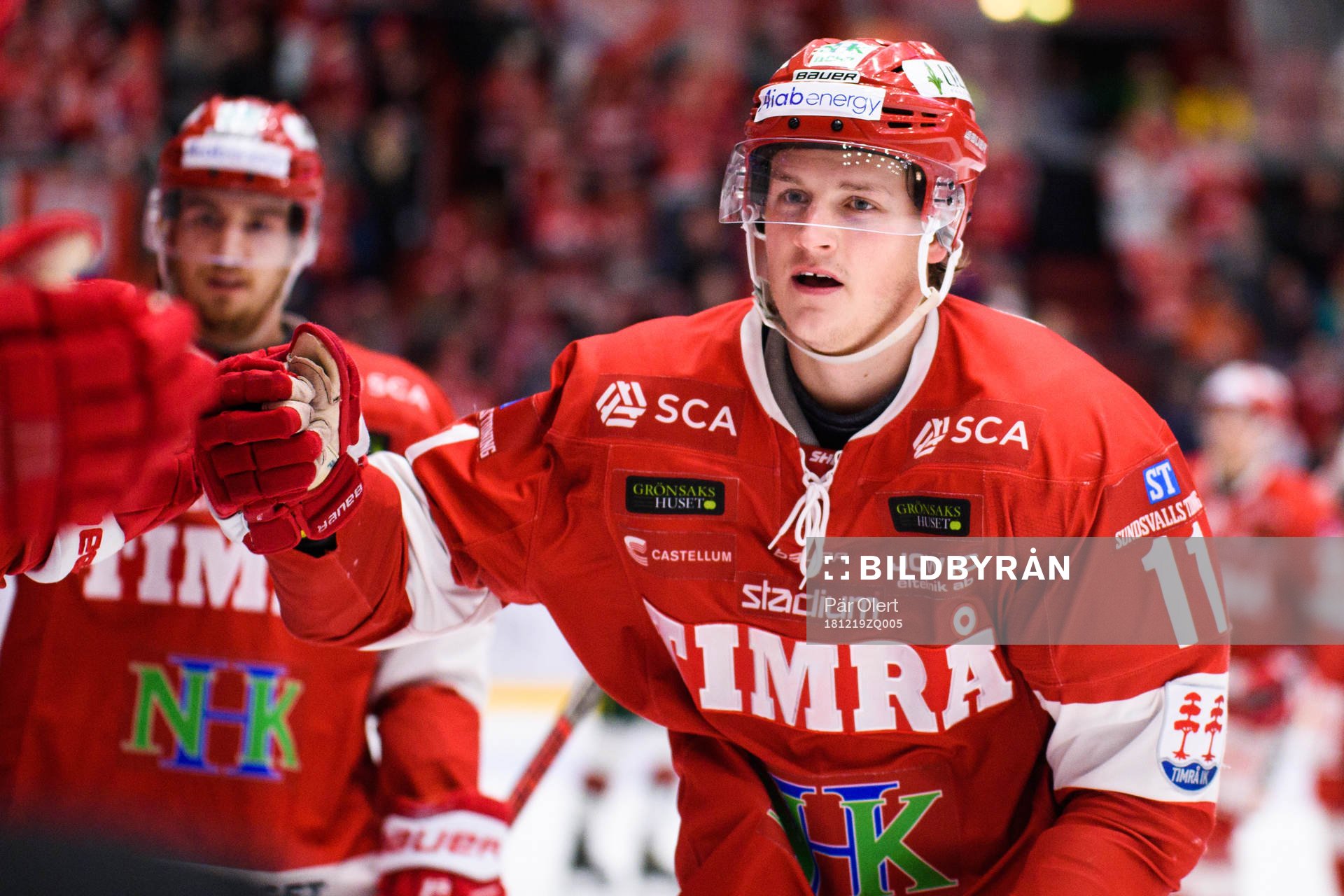 Timrås Henrik Törnqvist jublar