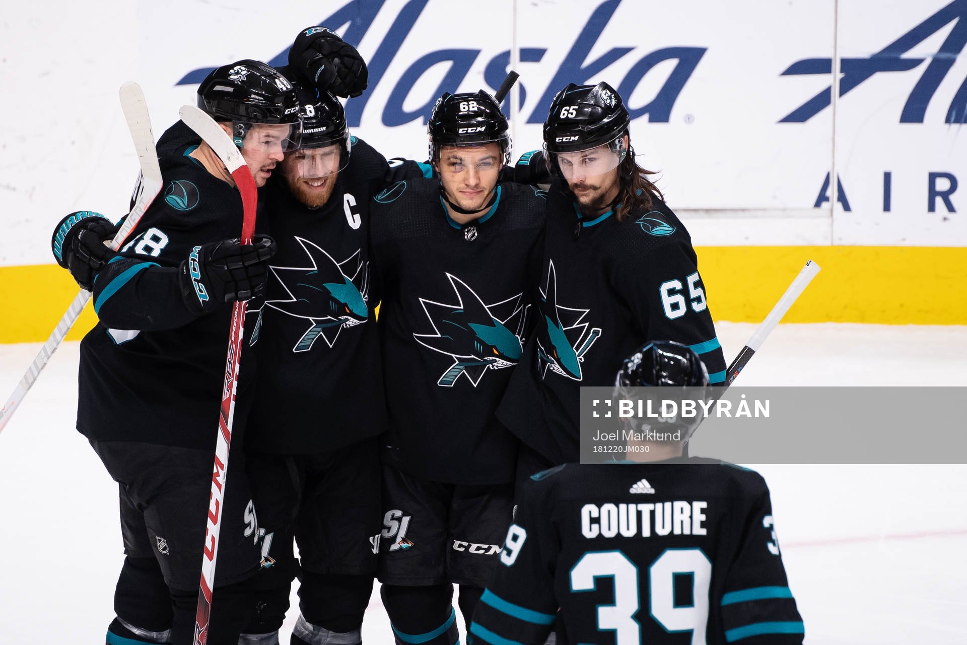 Tomas Hertl, Joe Pavelski, Kevin Labanc, Erik Karlsson and