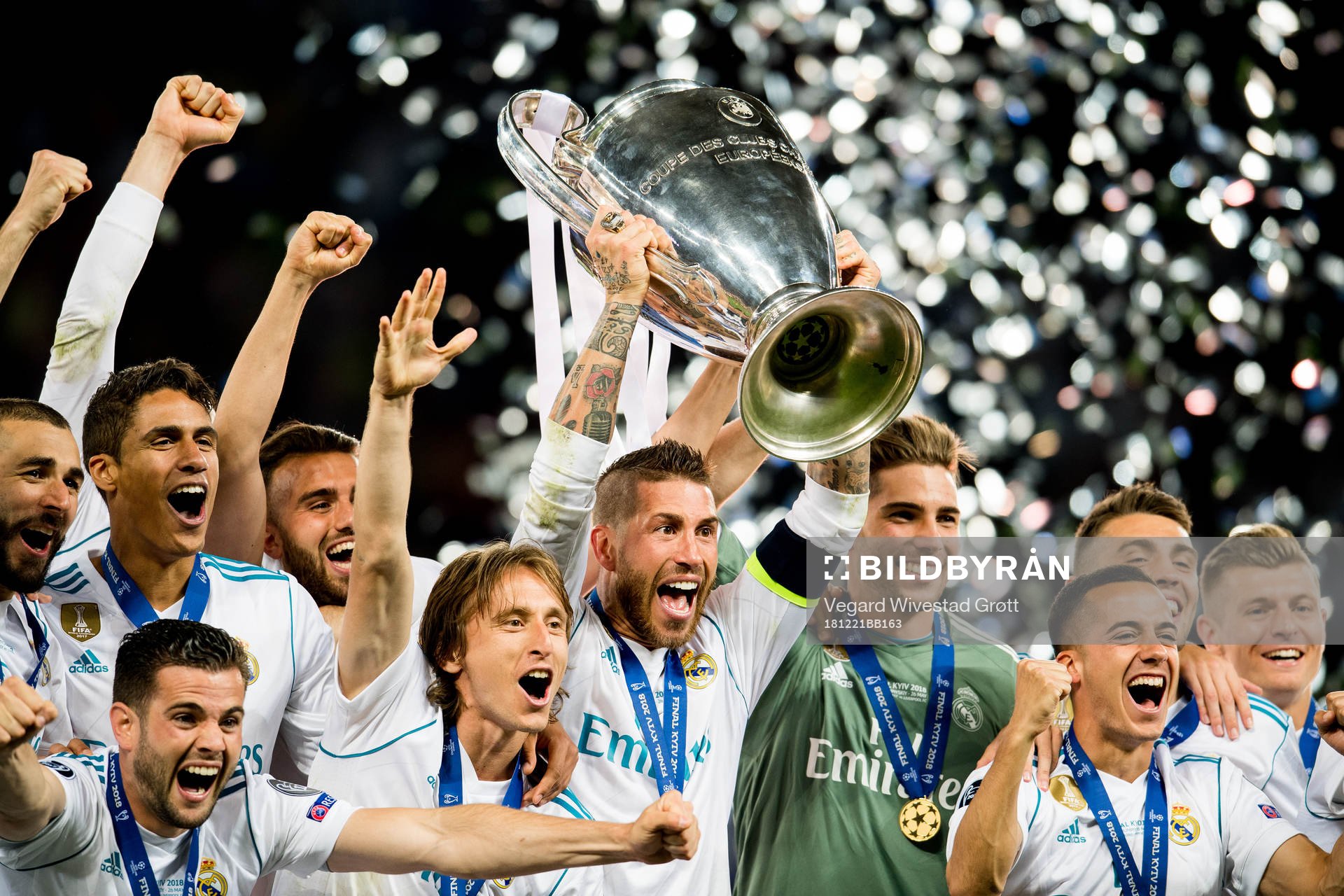 This picture is part of Bildbyrån’s selection of the 100 best sports photos from 2018. Originally published 20180526. Sergio Ramos of Real Madrid celebrates with the trophy after the UEFA Champions League final between Real Madrid and Liverpool on May 26, 2018 in Kyiv.