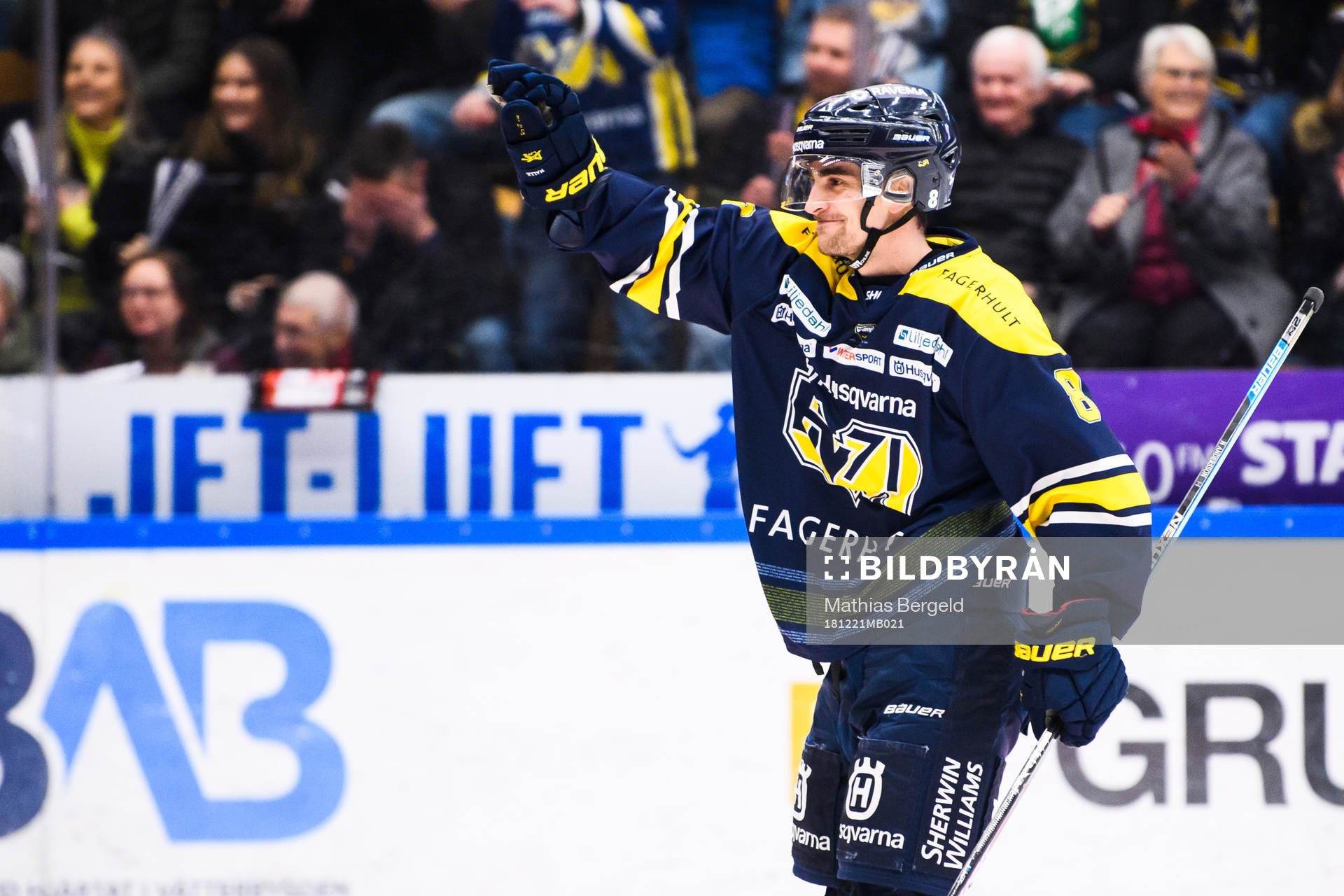 s Nils Andersson jublar