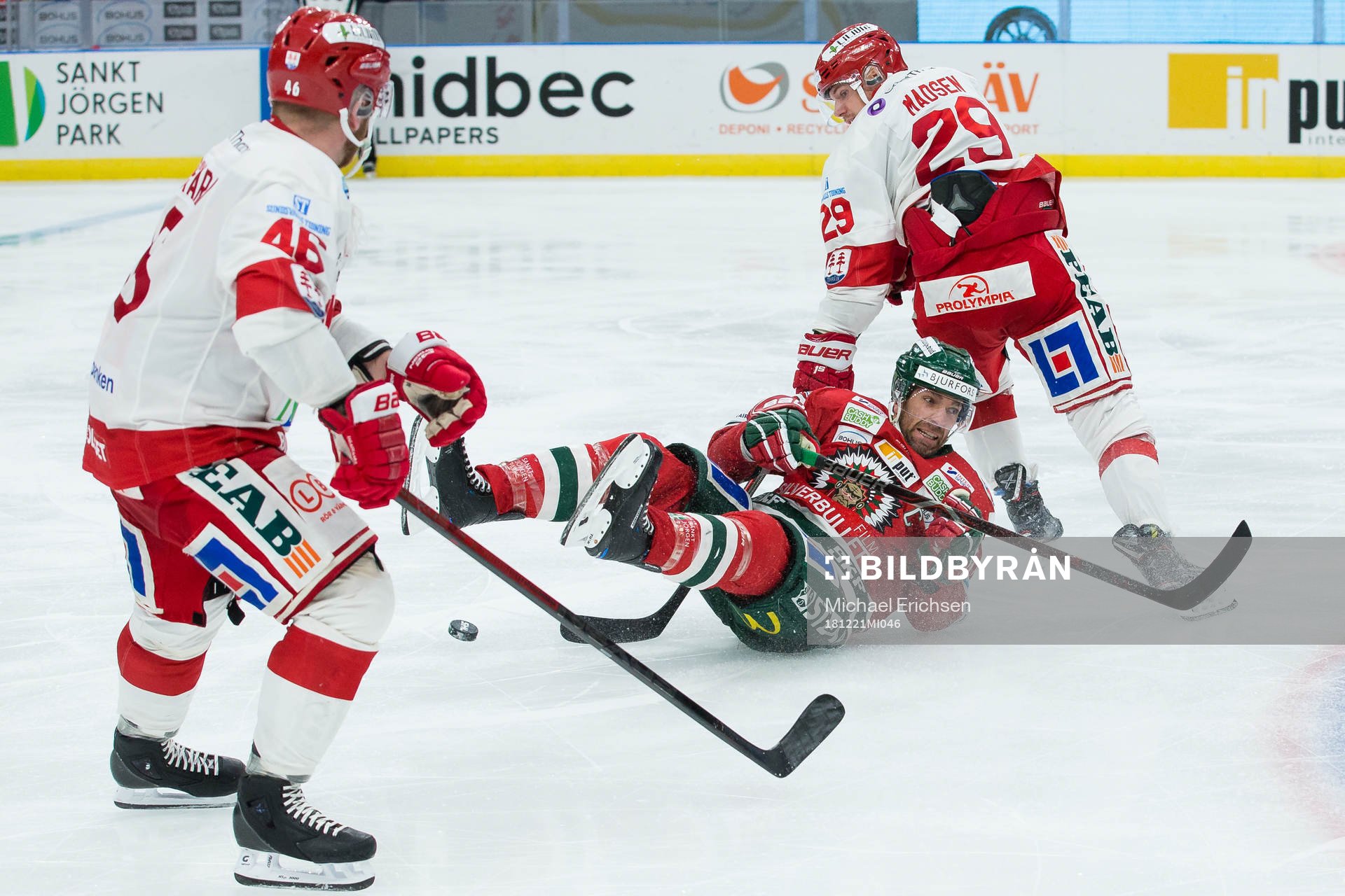 Frölundas Joel Lundqvist faller