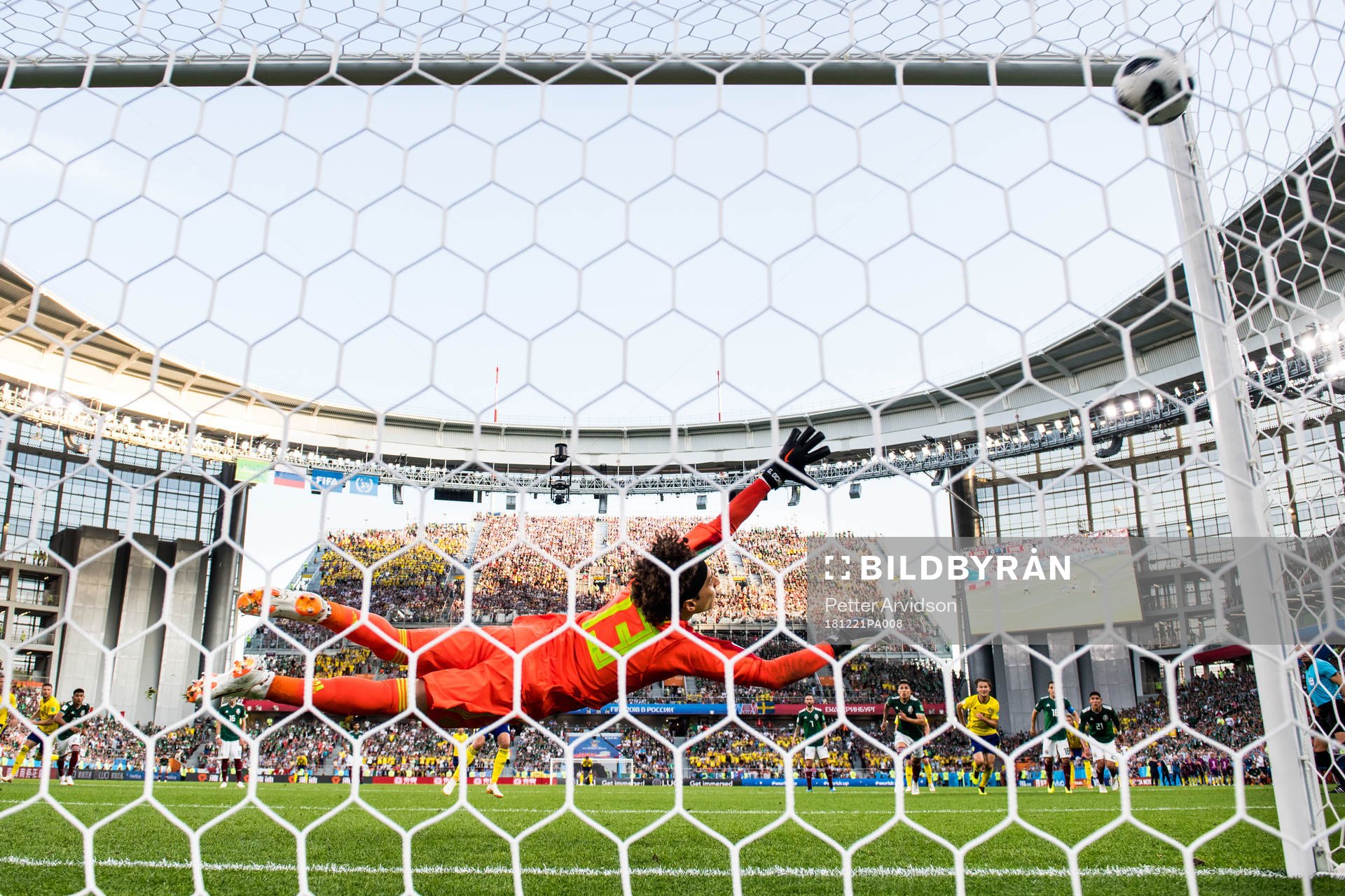 This picture is part of Bildbyrån’s selection of the 100 best sports photos from 2018. Originally published 20180627. Andreas Granqvist of Sweden scores 0-2 from the penalty spot behind goalkeeper Guillermo Ochoa of Mexico during the FIFA World Cup group stage match between Mexico and Sweden on June 27, 2018 in Ekaterinburg.