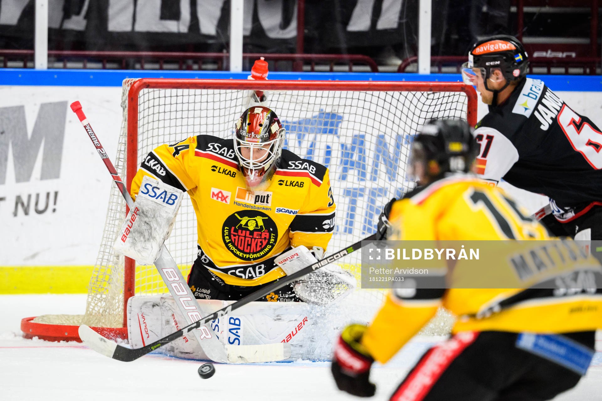 Malmö Redhawks Martin Janohls oroar mot Luleås målvakt