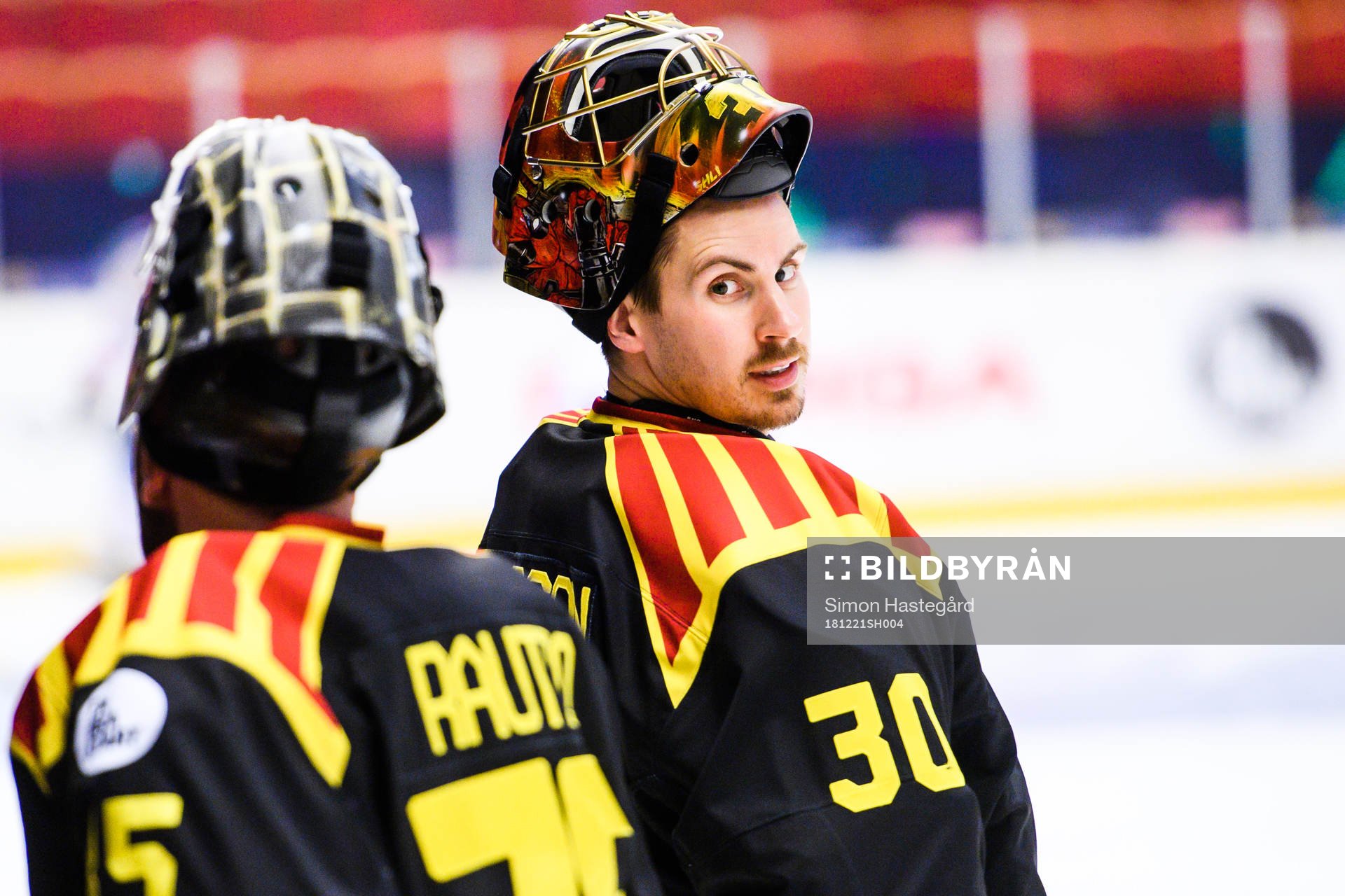 Brynäs målvakt David Rautio och Joacim Eriksson