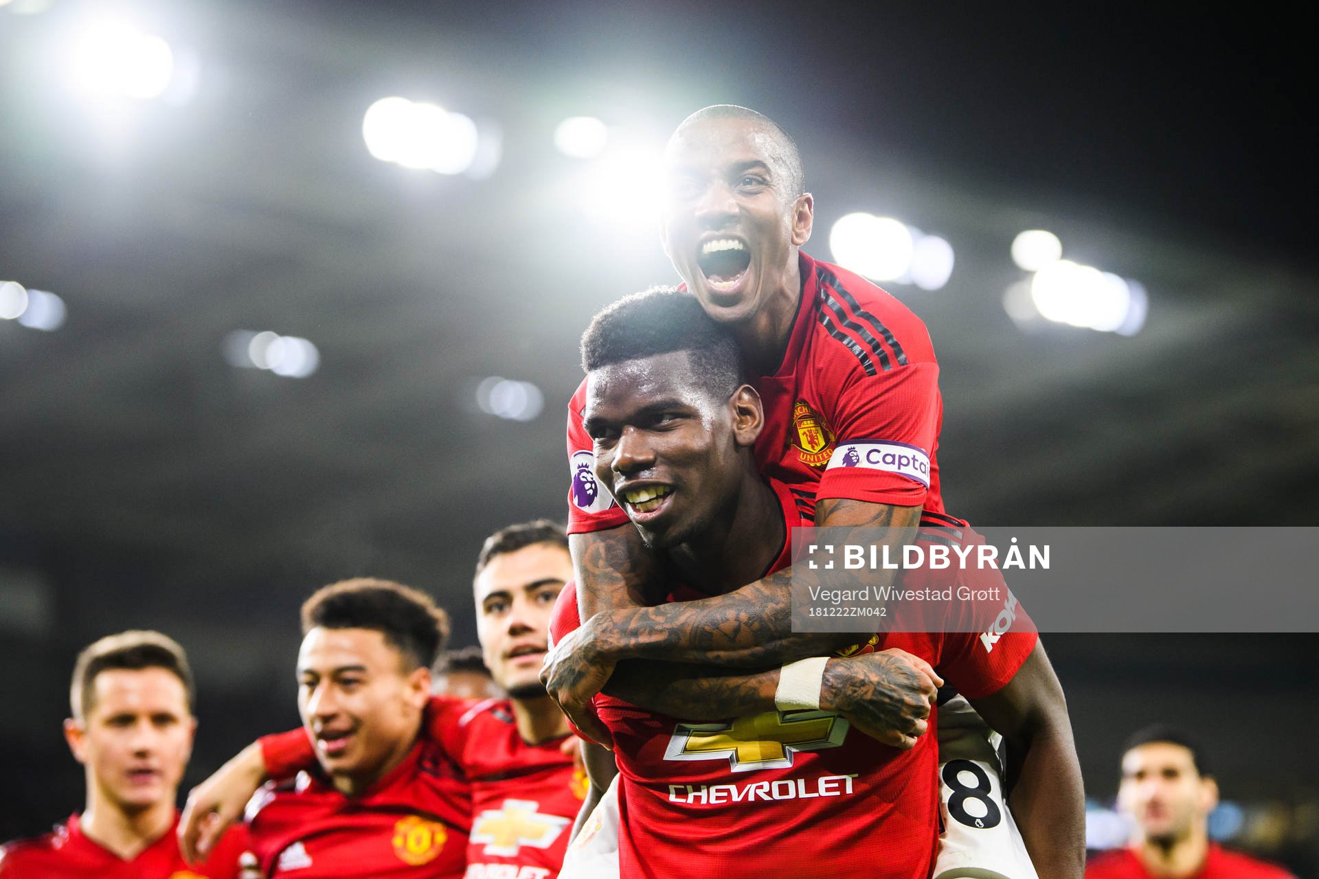 Paul Pogba and Ashley Young of Manchester United celebrates