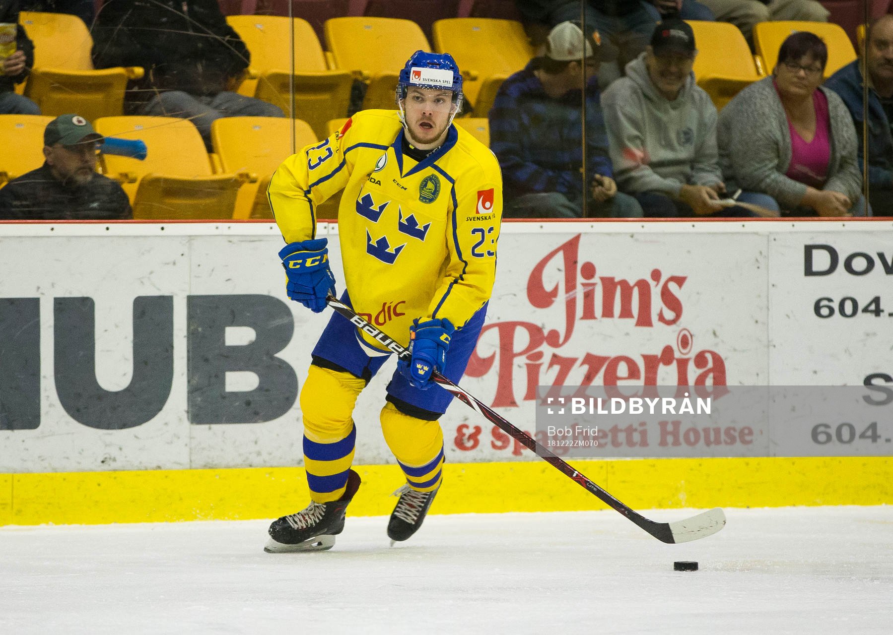 Sweden forward Lucas Elvenes (23)