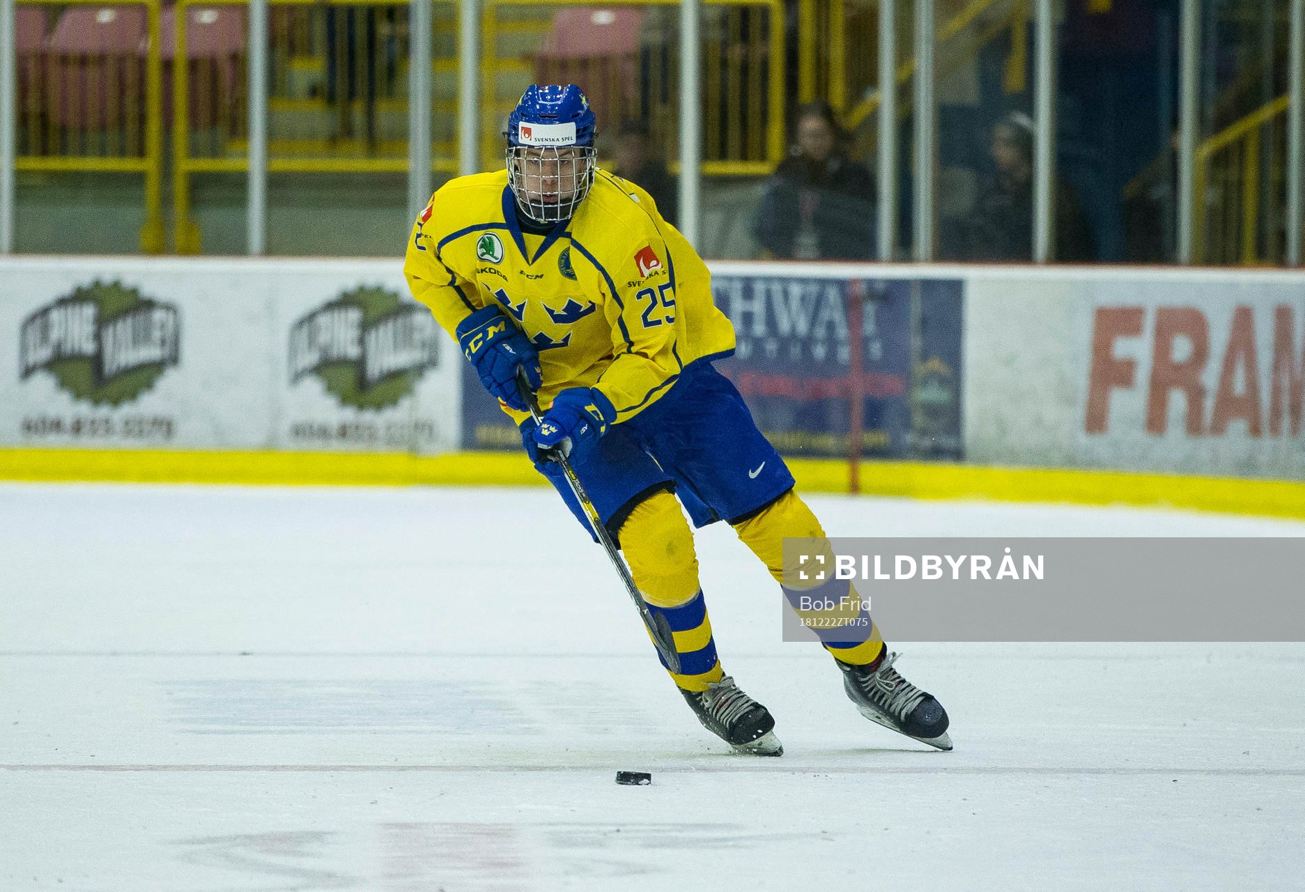 Sweden defenceman Philip Broberg (25)
