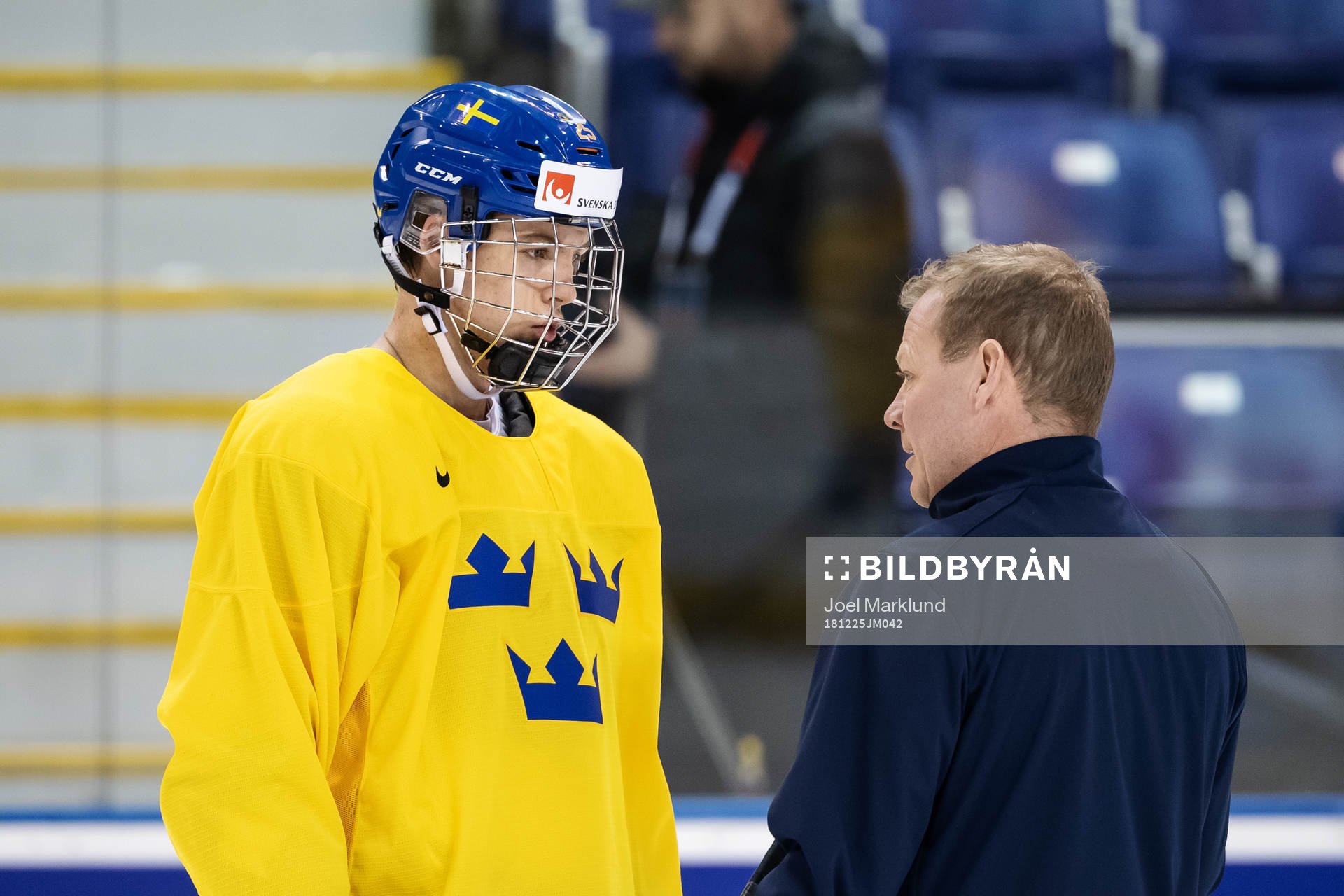 Philip Broberg and assistant assistant coach Henrik Stridh