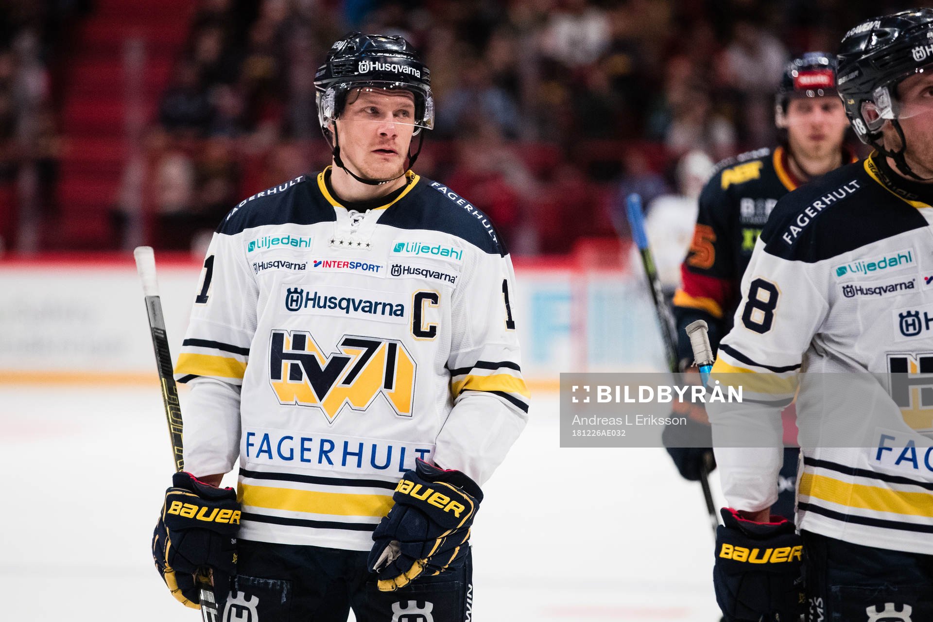 s Simon Önerud