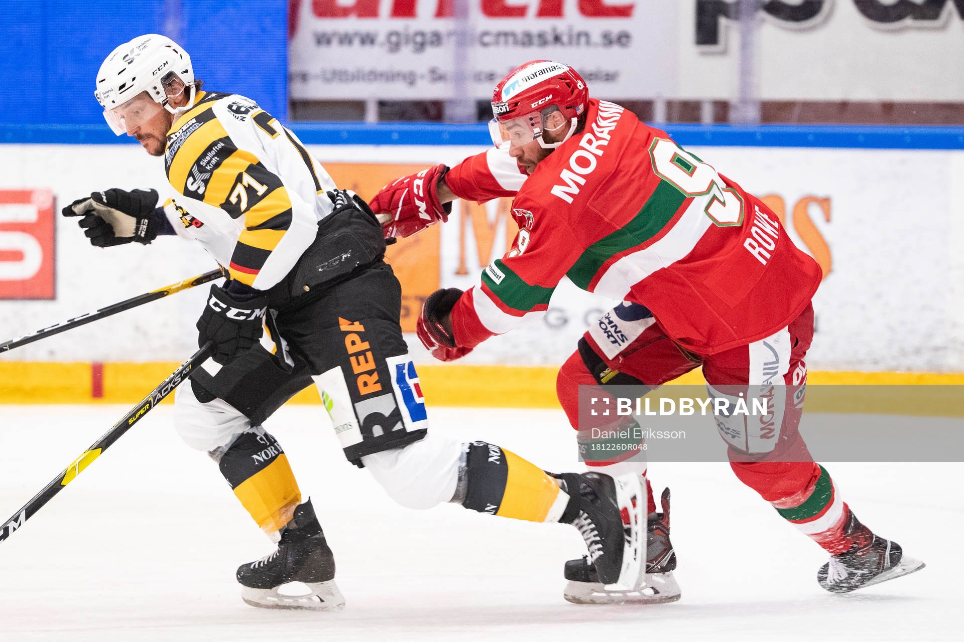 Skellefteås Juhamatti Aaltonen och Moras Andrew Rowe