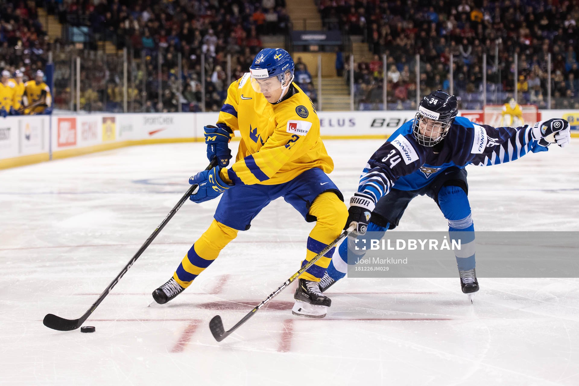 Pontus Holmberg of Sweden and Ville Heinola of Finland