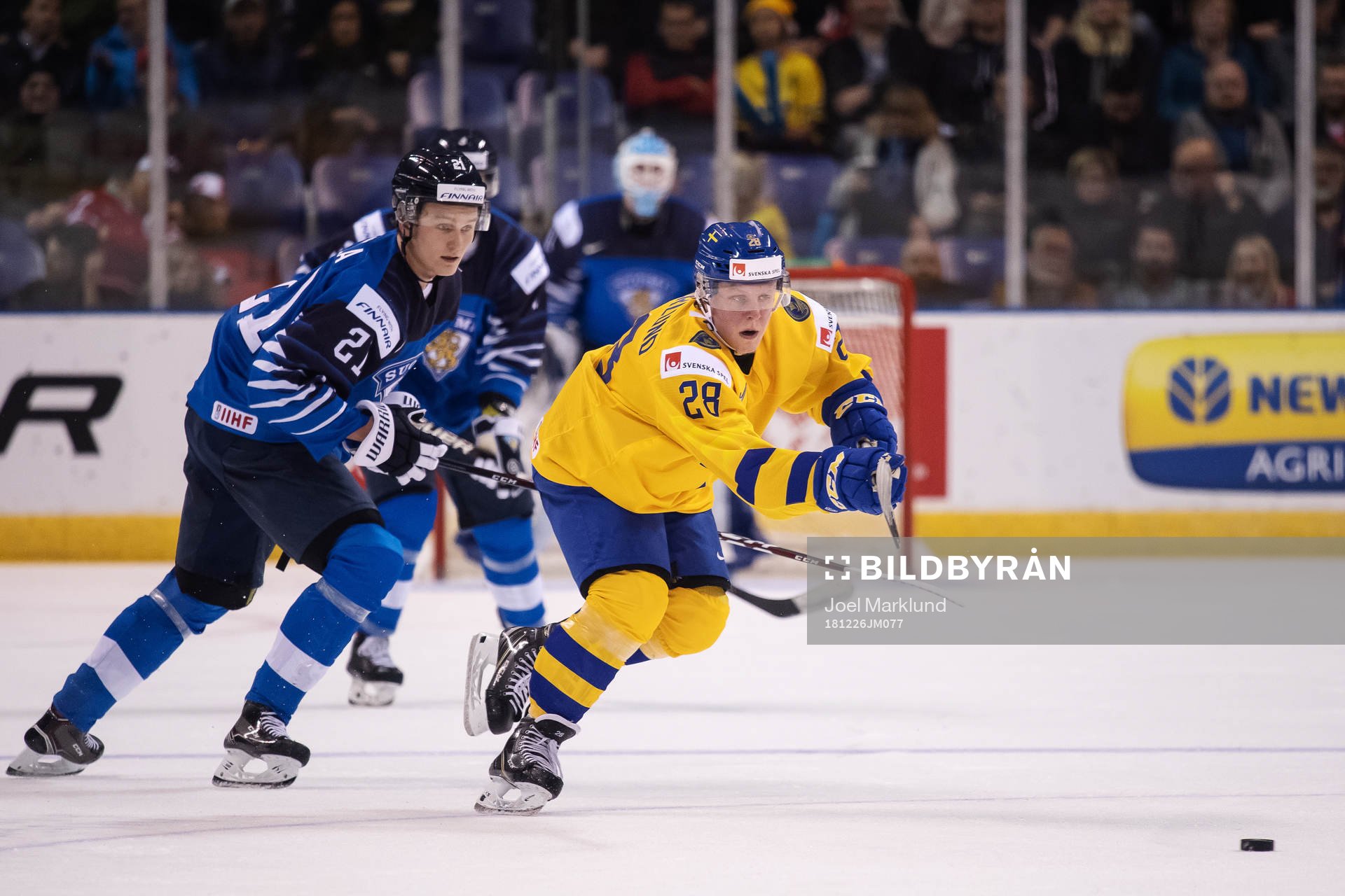 Otto Latvala of Finland and Fabian Zetterlund of Sweden