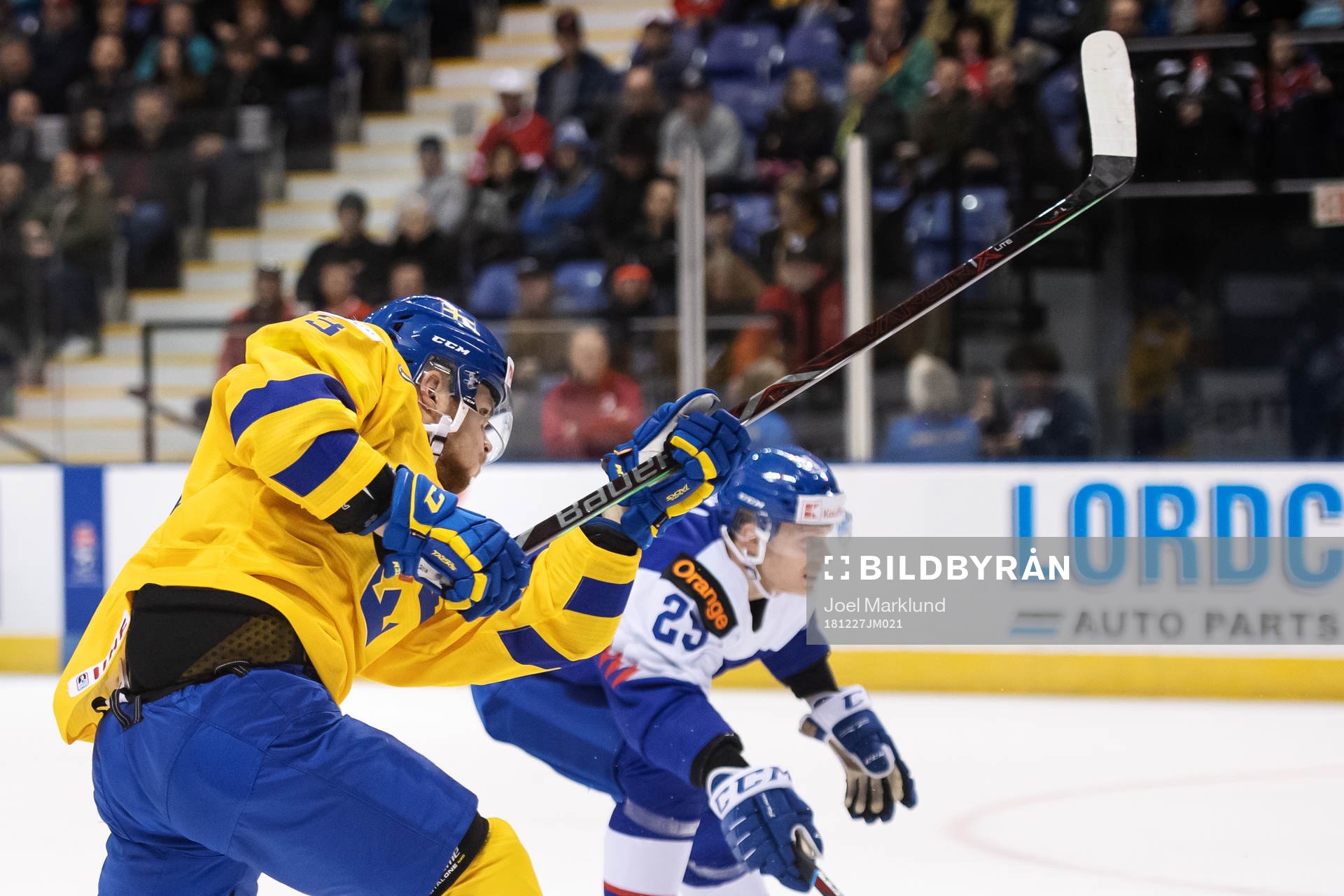 Lucas Elvenes of Sweden shoots and scores 1-2