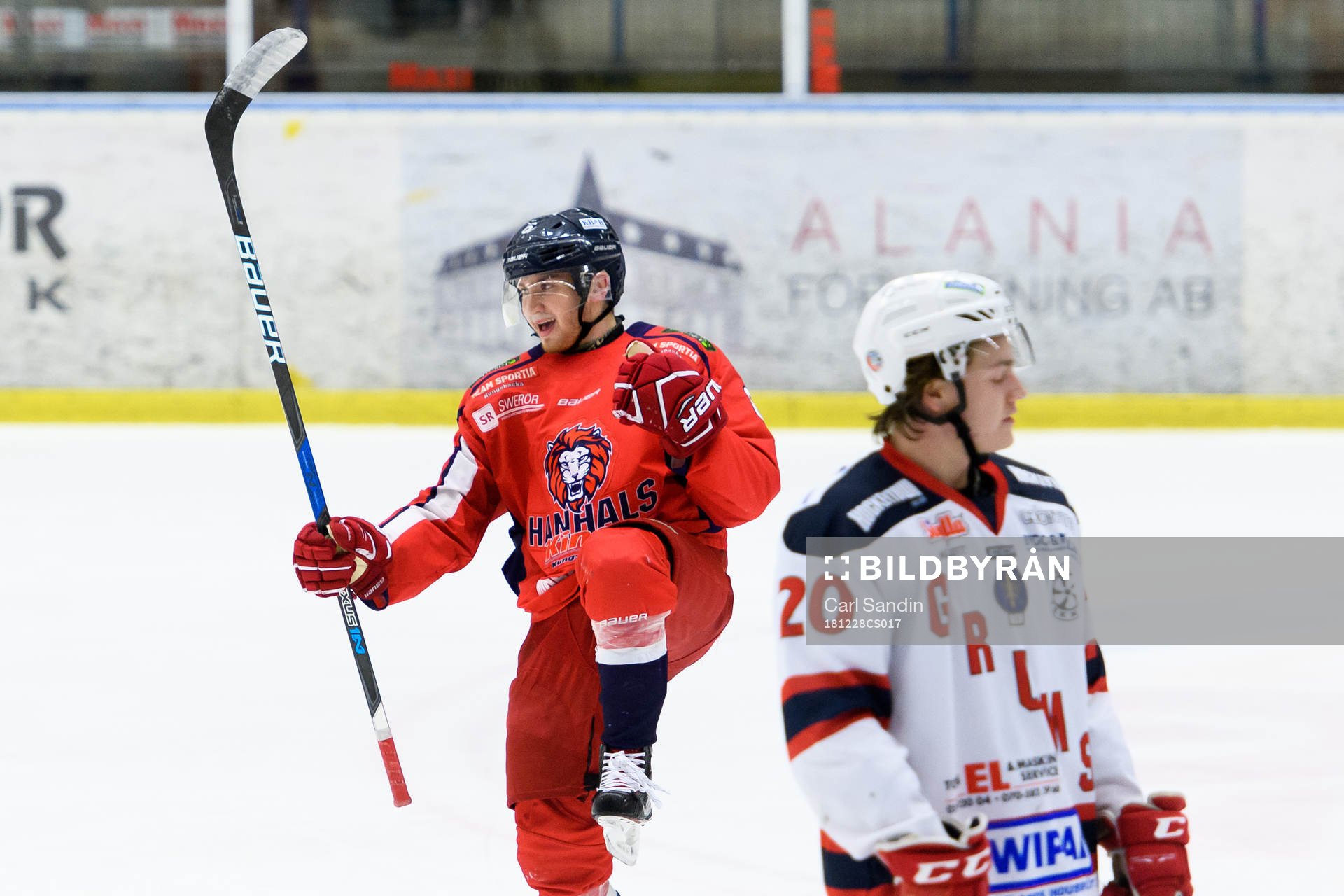 Hanhals Mattias Elfström jublar